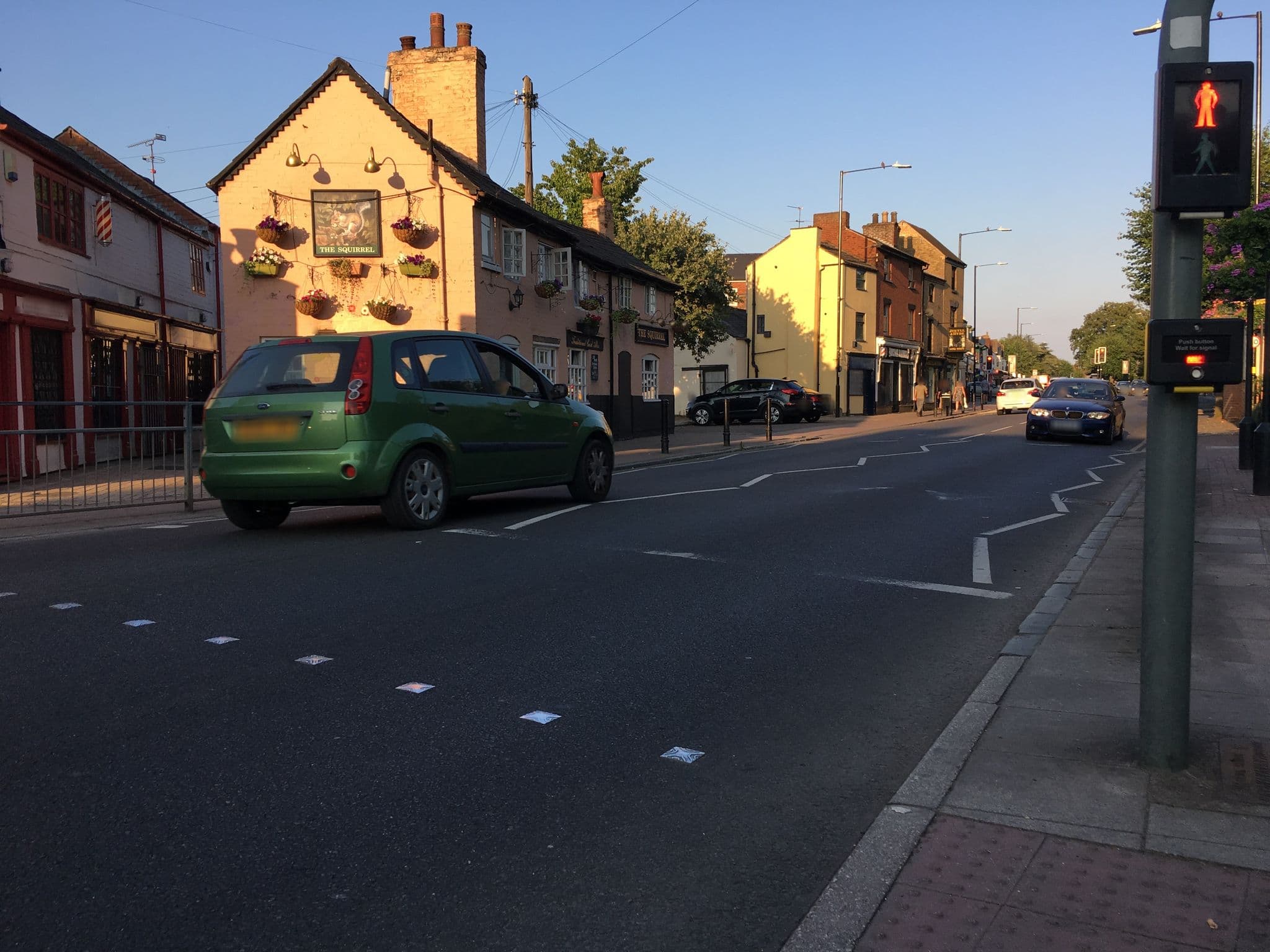Street view near The Squirrel Inn, Rugby — © gness (CC BY-SA · Mapillary)