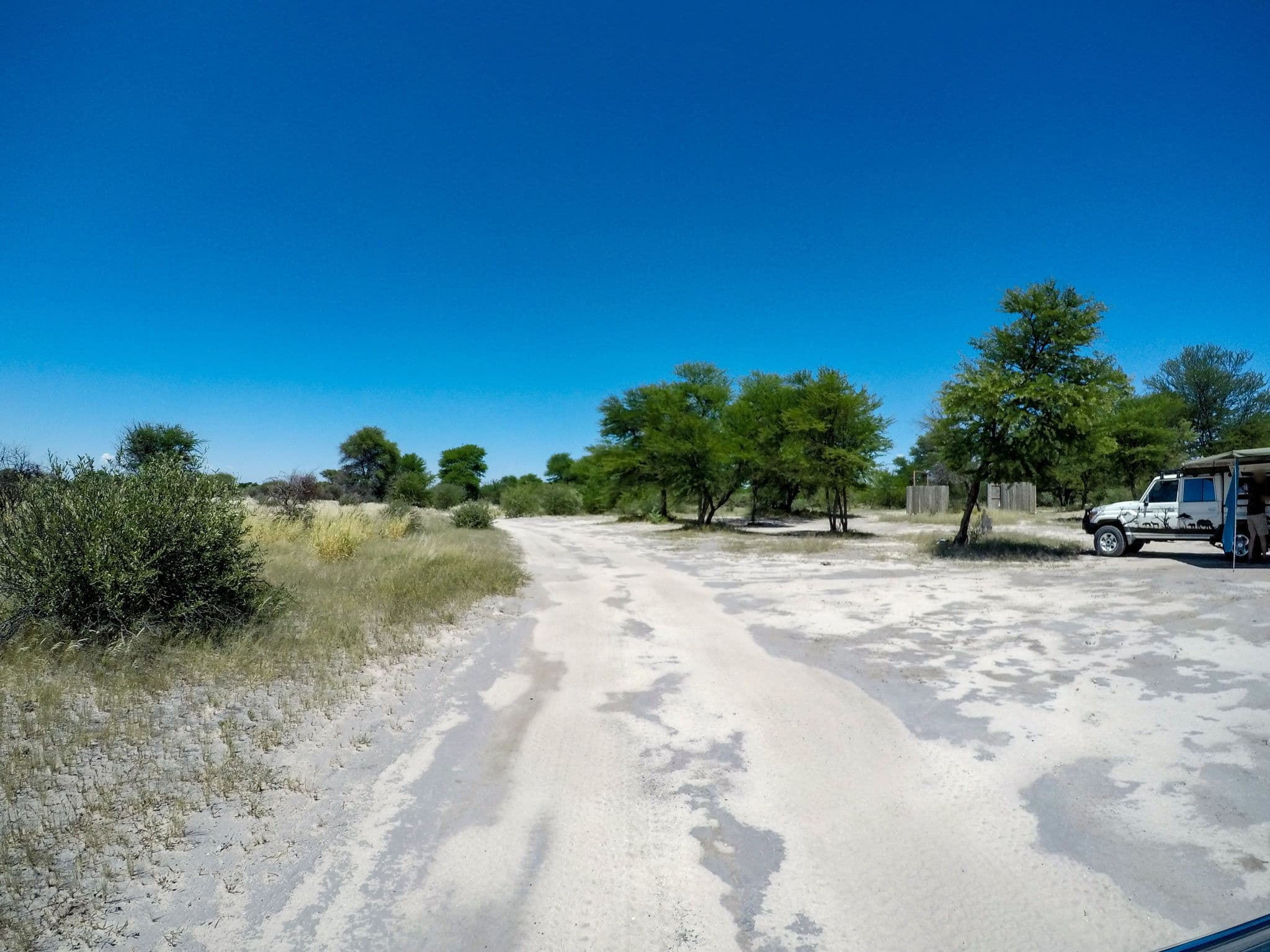 Street view near Kori Campsite 4 (CKKOR-04), Xumo — © elphix (CC BY-SA · Mapillary)