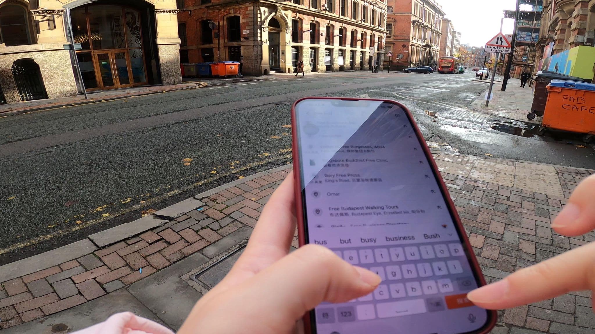 Street view near Roomzzz Aparthotel Manchester City, Manchester — © JingyuanL (CC BY-SA · Mapillary)