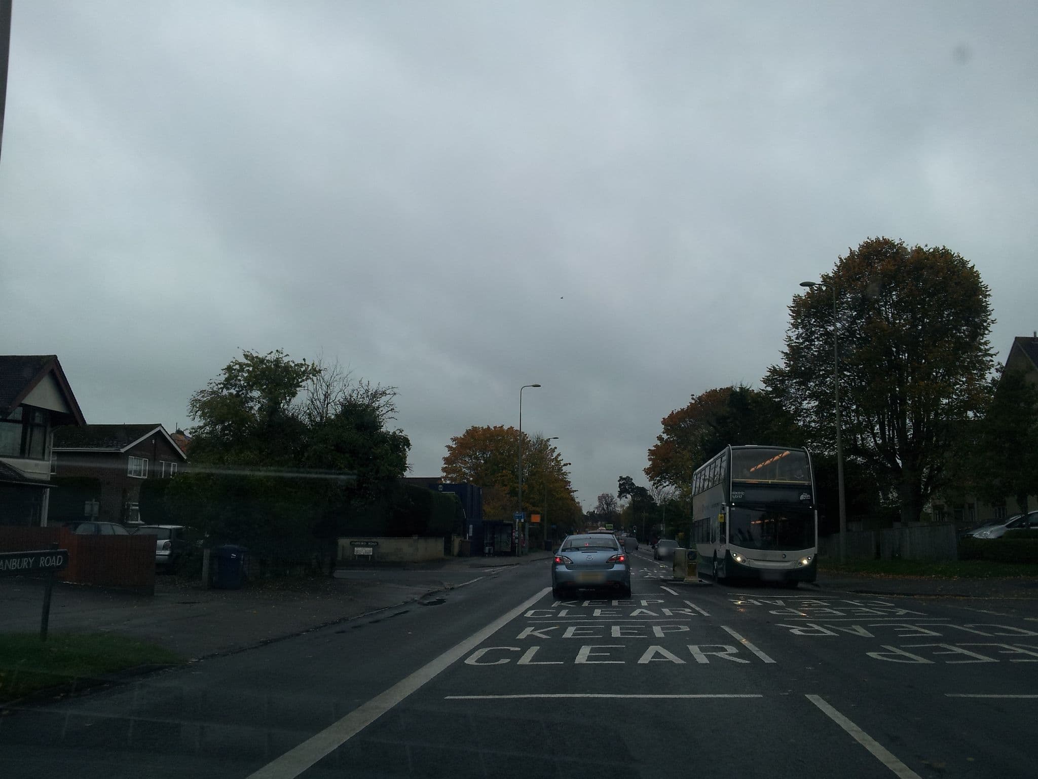 Street view near Five Mile Oxford - Guest House, Wolvercote — © adam2 (CC BY-SA · Mapillary)