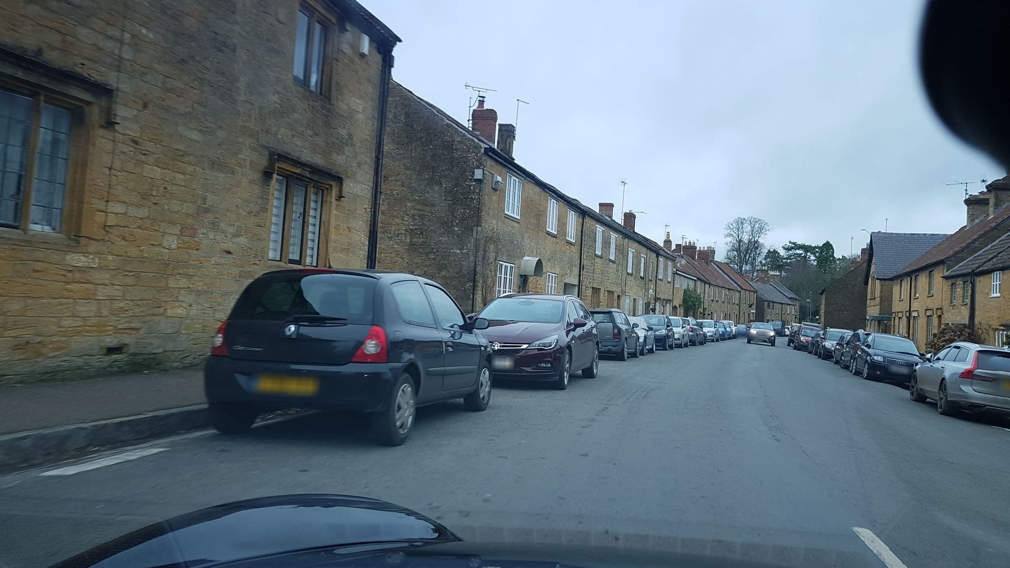 Street view near The Kings Arms Inn, Stoke-sub-Hamdon — © richardc (CC BY-SA · Mapillary)