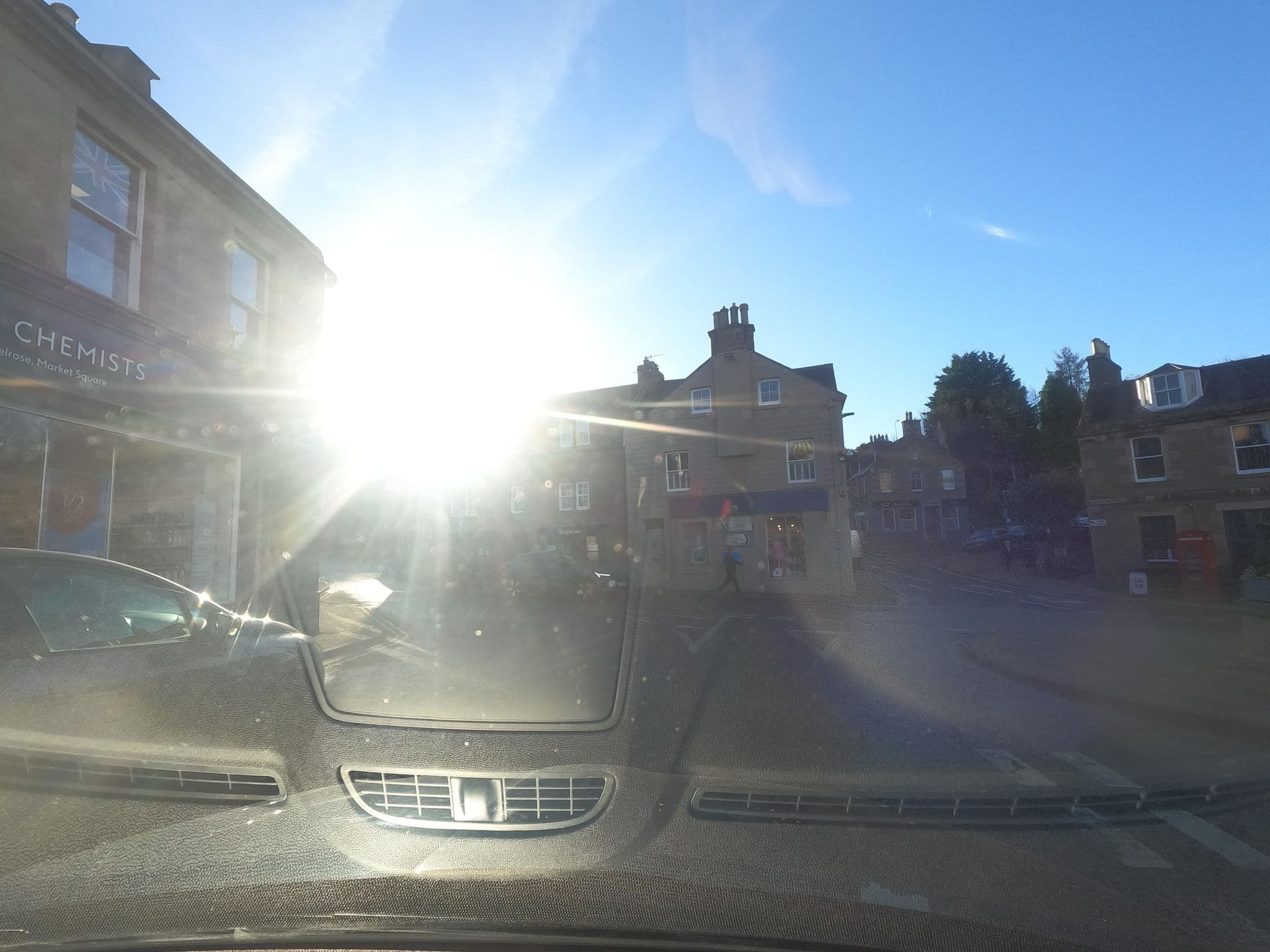 Street view near Station Hotel & Restaurant, Melrose — © floatingboater (CC BY-SA · Mapillary)