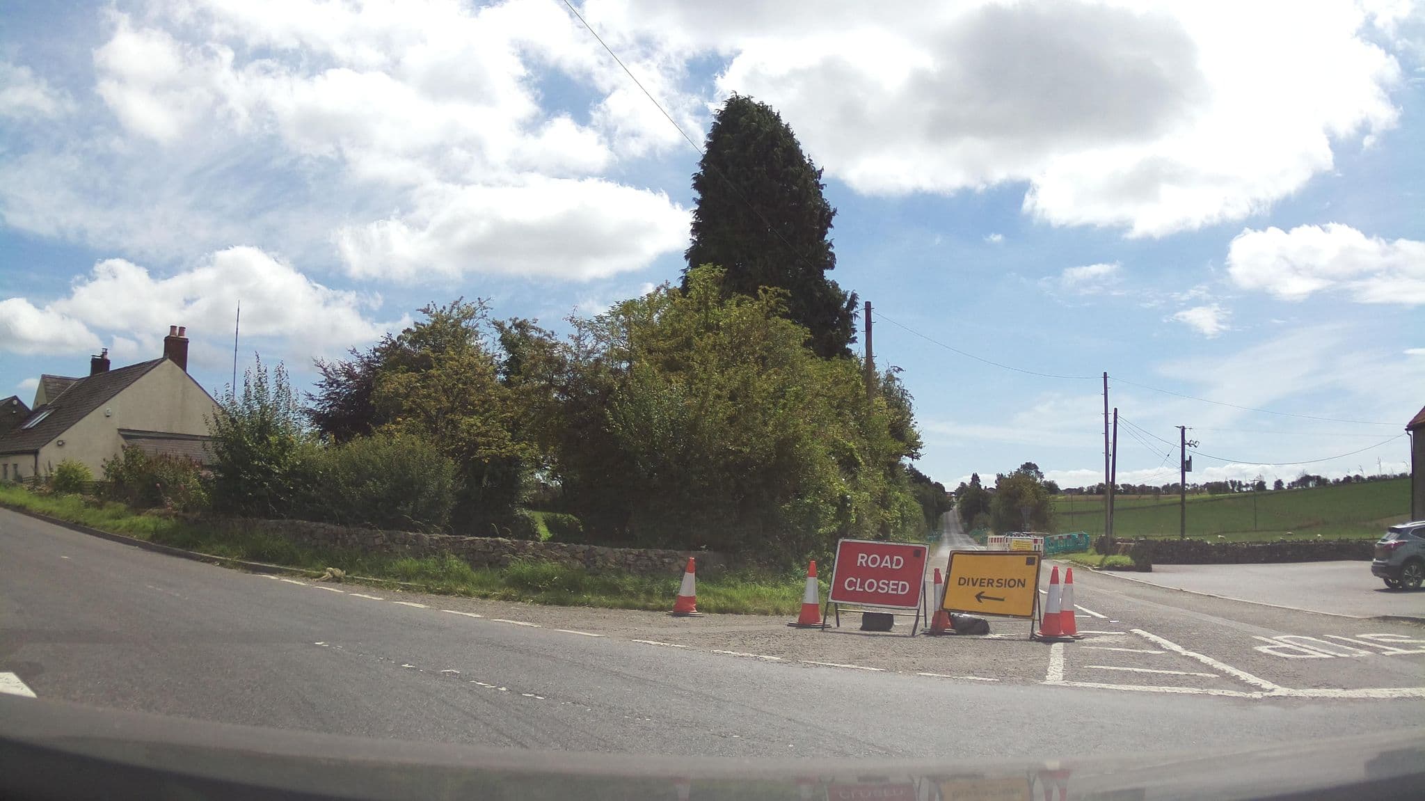 Street view near The Hunters Lodge Inn, Mendip — © southglos (CC BY-SA · Mapillary)
