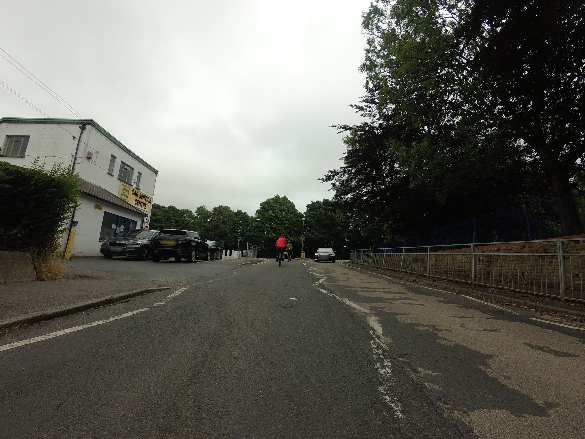 Street view near Uk Guest House Guide, Meopham — © tallguy (CC BY-SA · Mapillary)