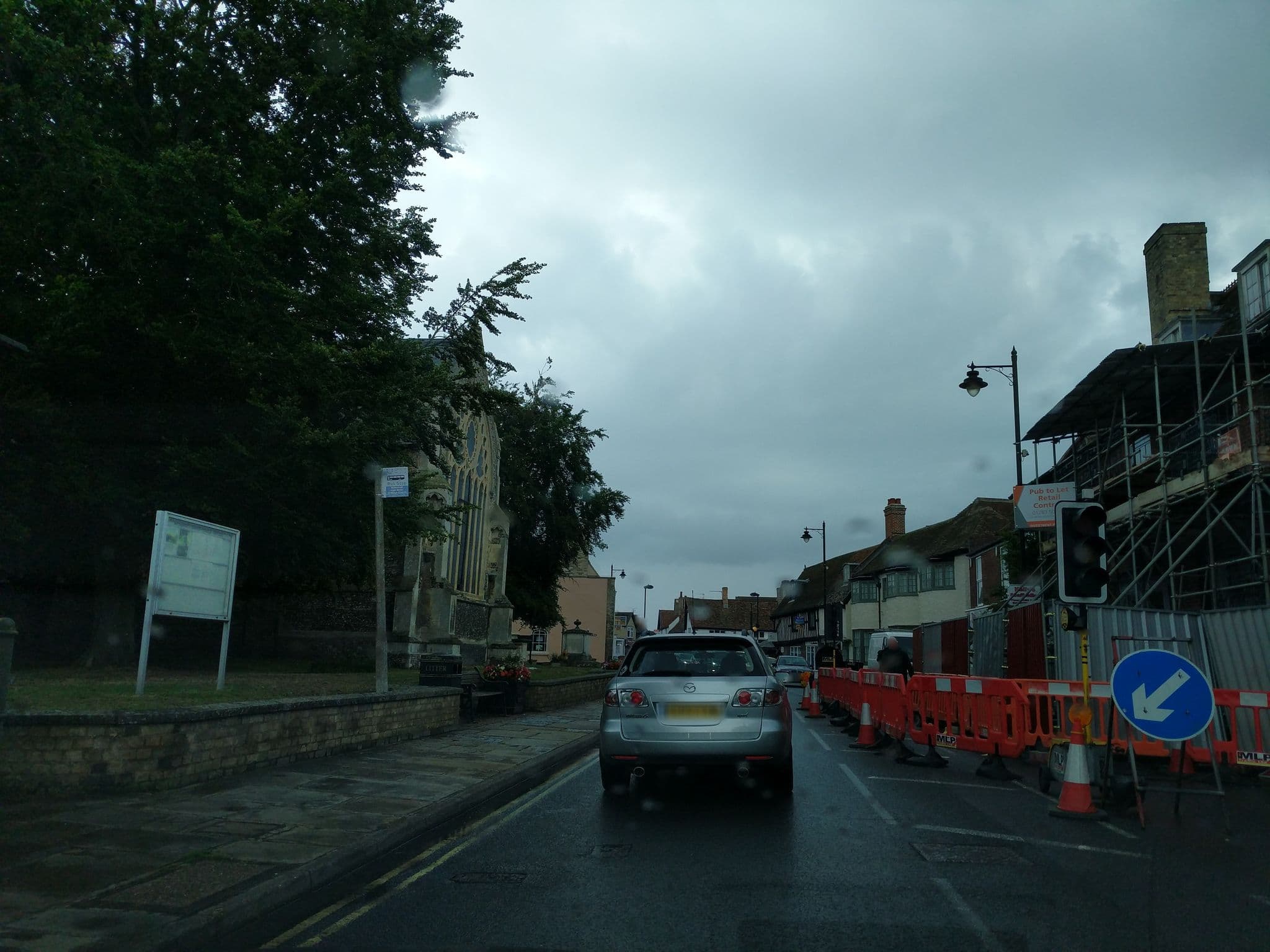 Street view near The Bell Hotel, Mildenhall — © adam2 (CC BY-SA · Mapillary)
