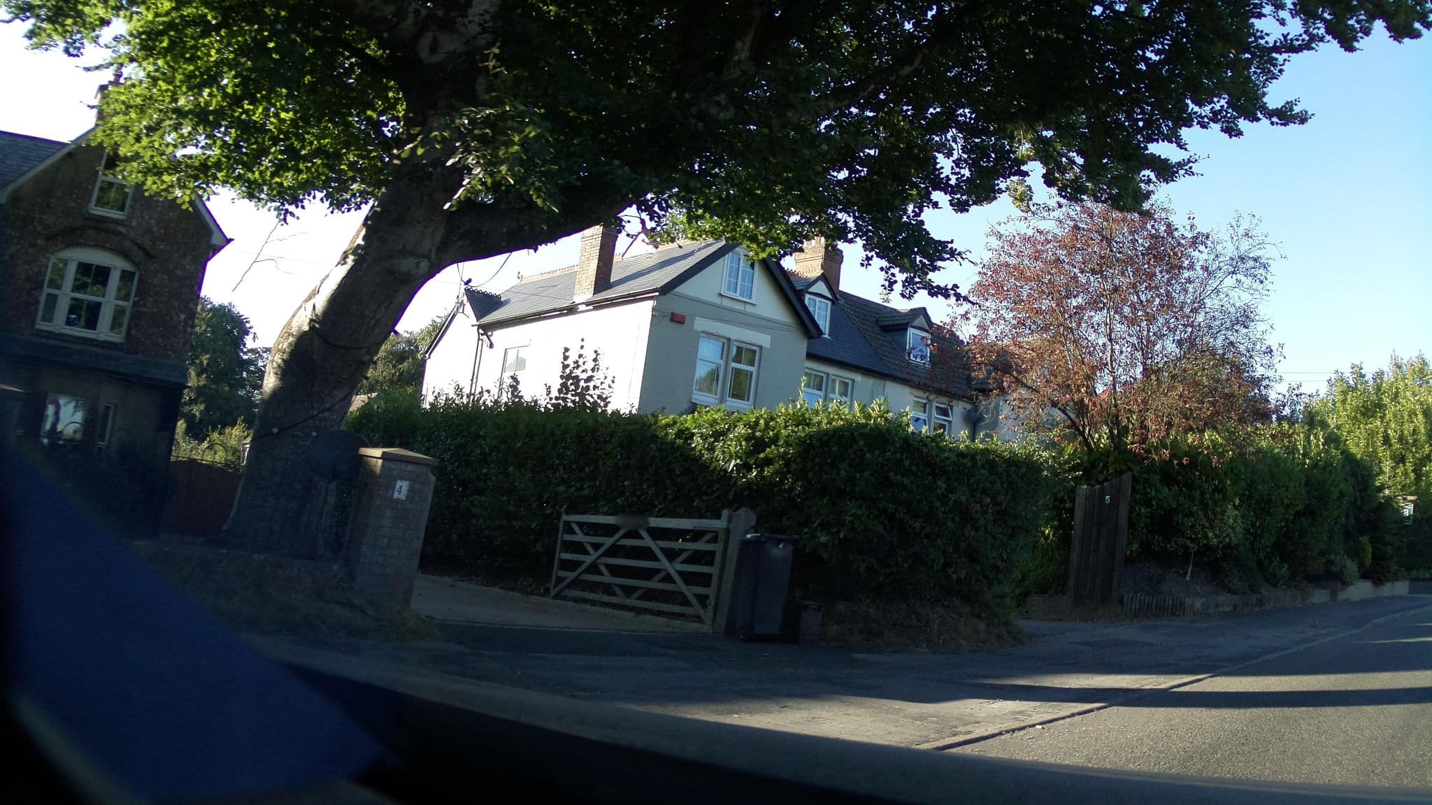 Street view near 3 Ivy Cross, Shaftesbury — © southglos (CC BY-SA · Mapillary)