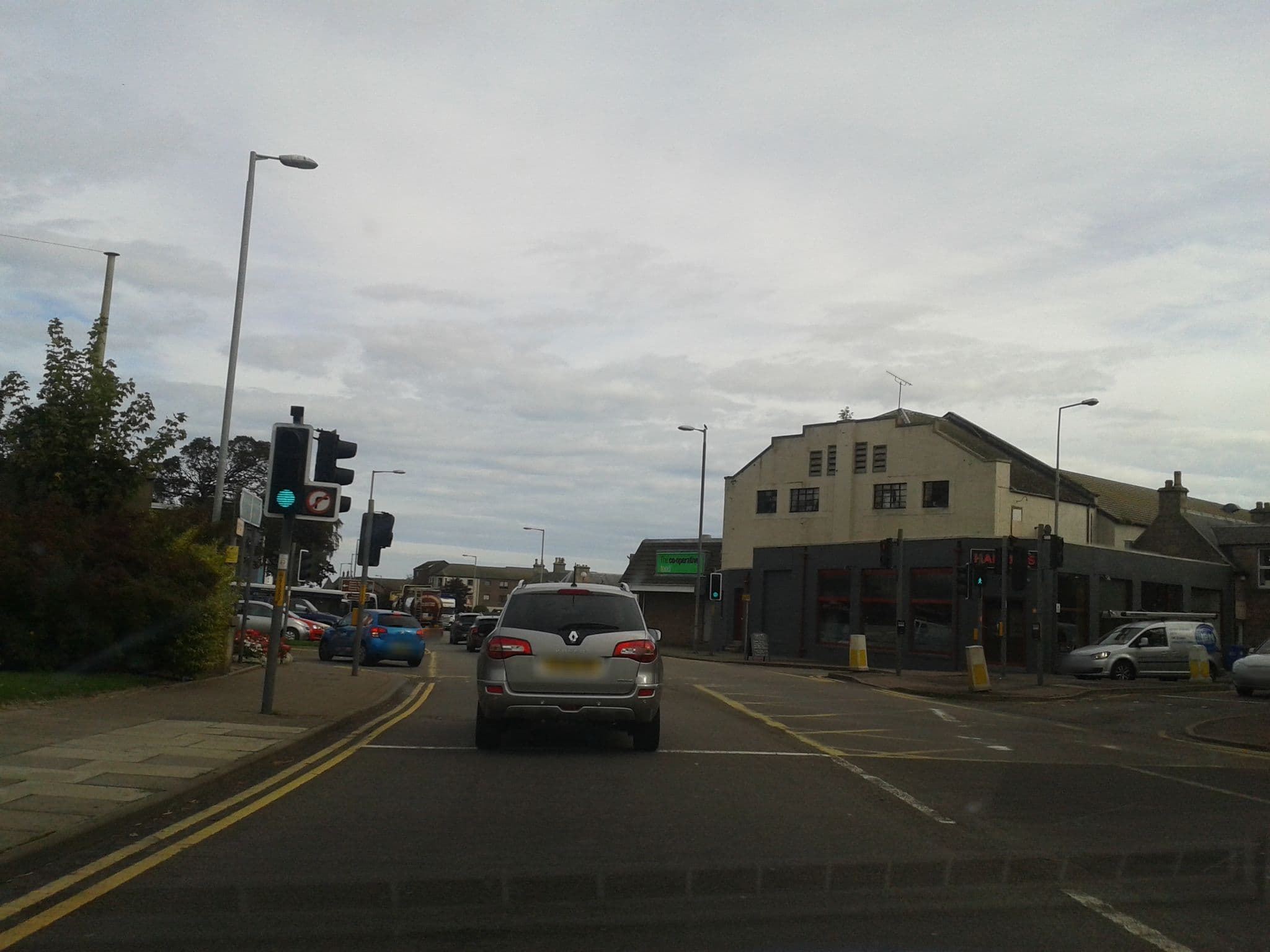 Street view near The Albert Inn, Nairn — © rudolfmayer (CC BY-SA · Mapillary)