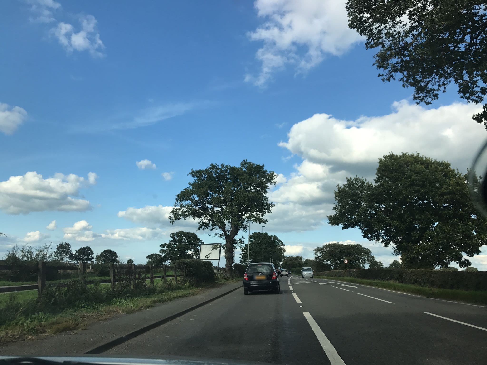 Street view near Alvaston Hall Hotel, Nantwich — © rossa (CC BY-SA · Mapillary)