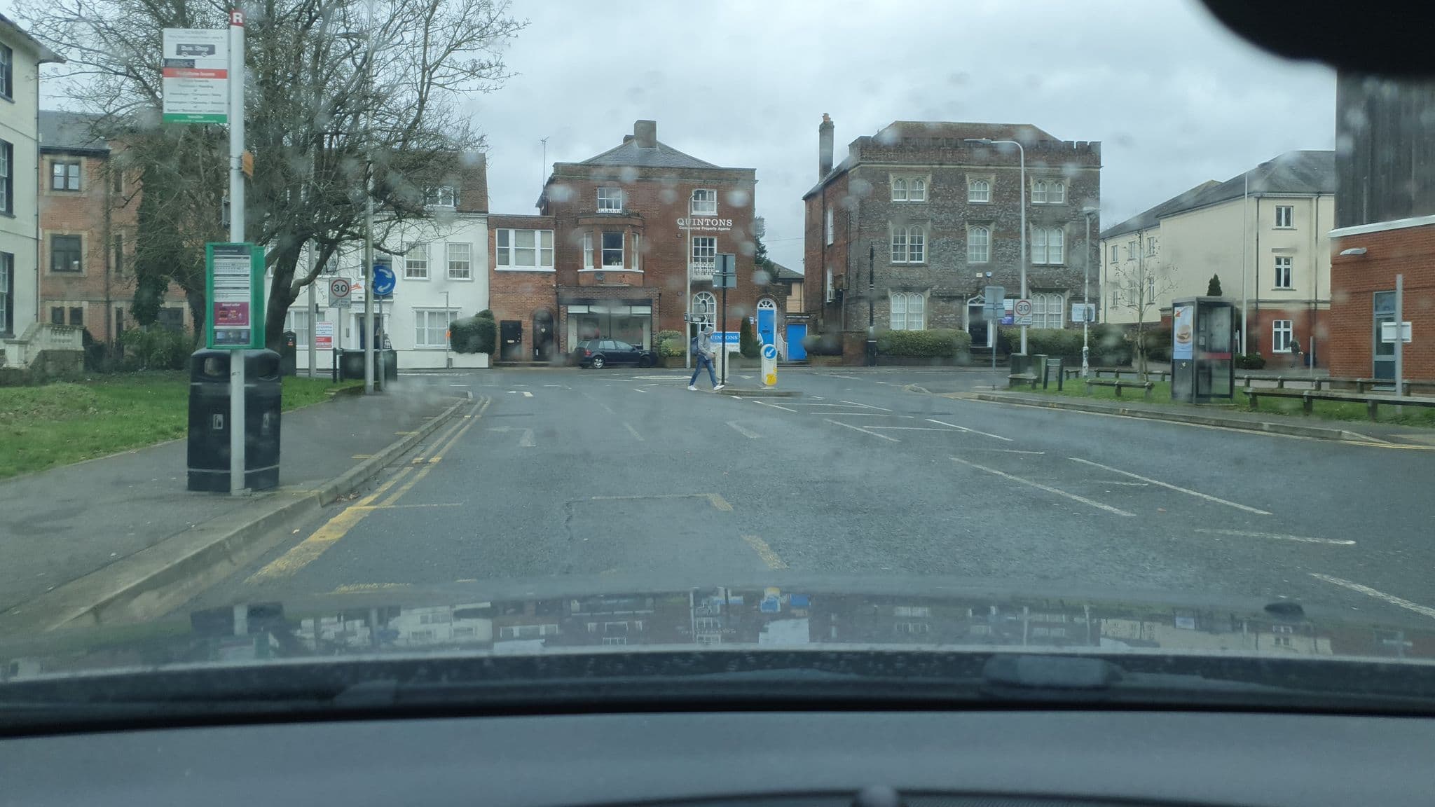 Street view near Travelodge Newbury London Road, Newbury — © themadcabbie (CC BY-SA · Mapillary)