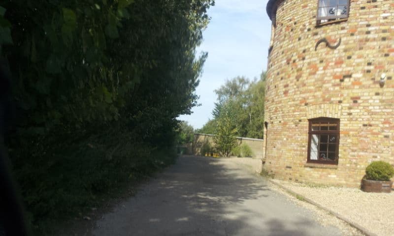Street view near Hop House Kent, Newington — © paulbiv (CC BY-SA · Mapillary)