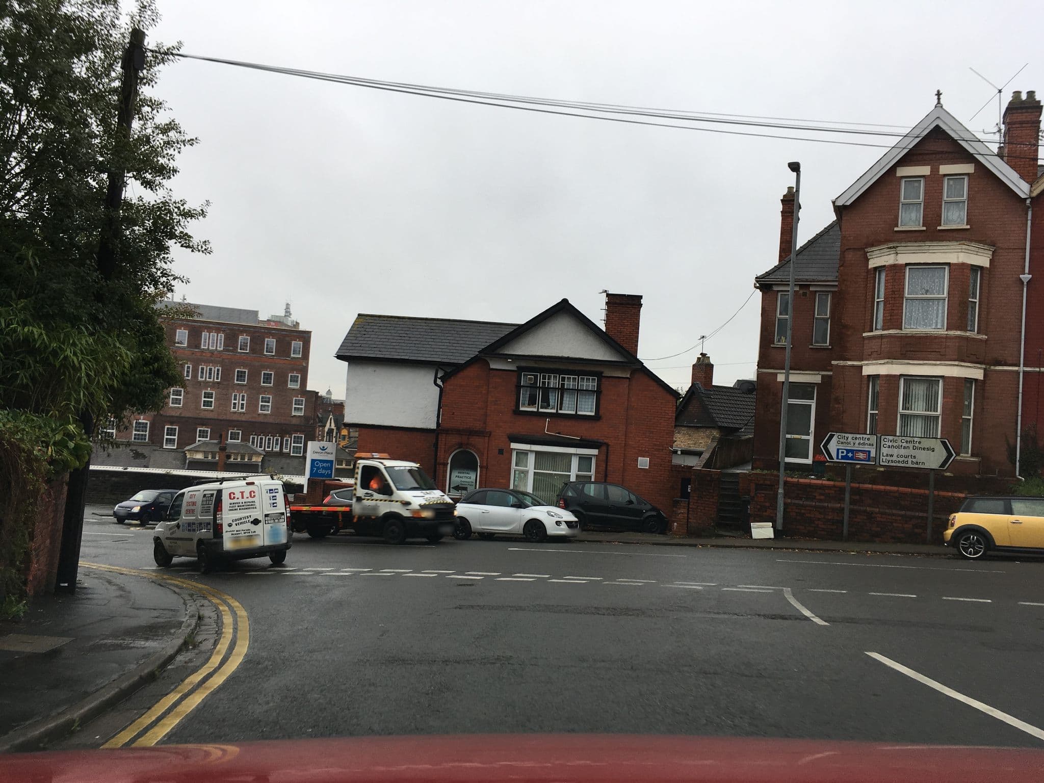 Street view near Chimneys Guest House, Newport — © southglos (CC BY-SA · Mapillary)