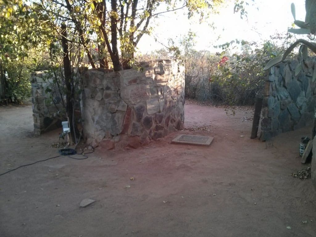 Street view near Camp Itumela, Palapye — © janvanbekkum (CC BY-SA · Mapillary)