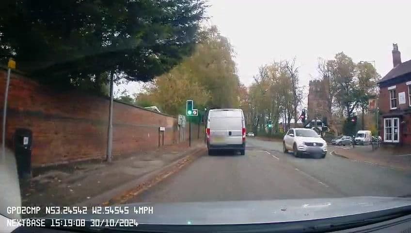 Street view near Red Lion Hartford, Northwich — © mapillarygelec (CC BY-SA · Mapillary)