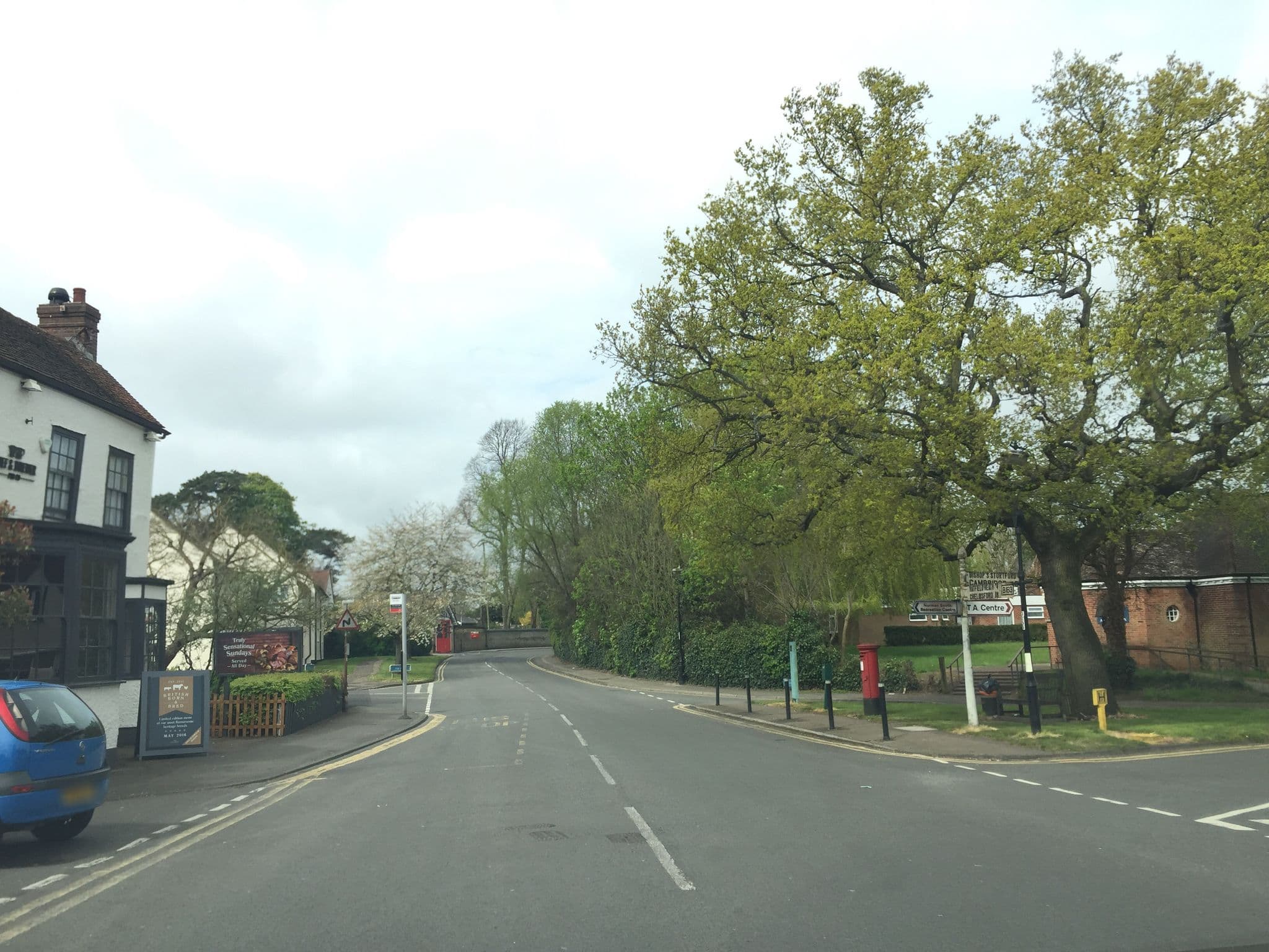 Street view near Green Man Hotel, Old Harlow — © essexboy (CC BY-SA · Mapillary)