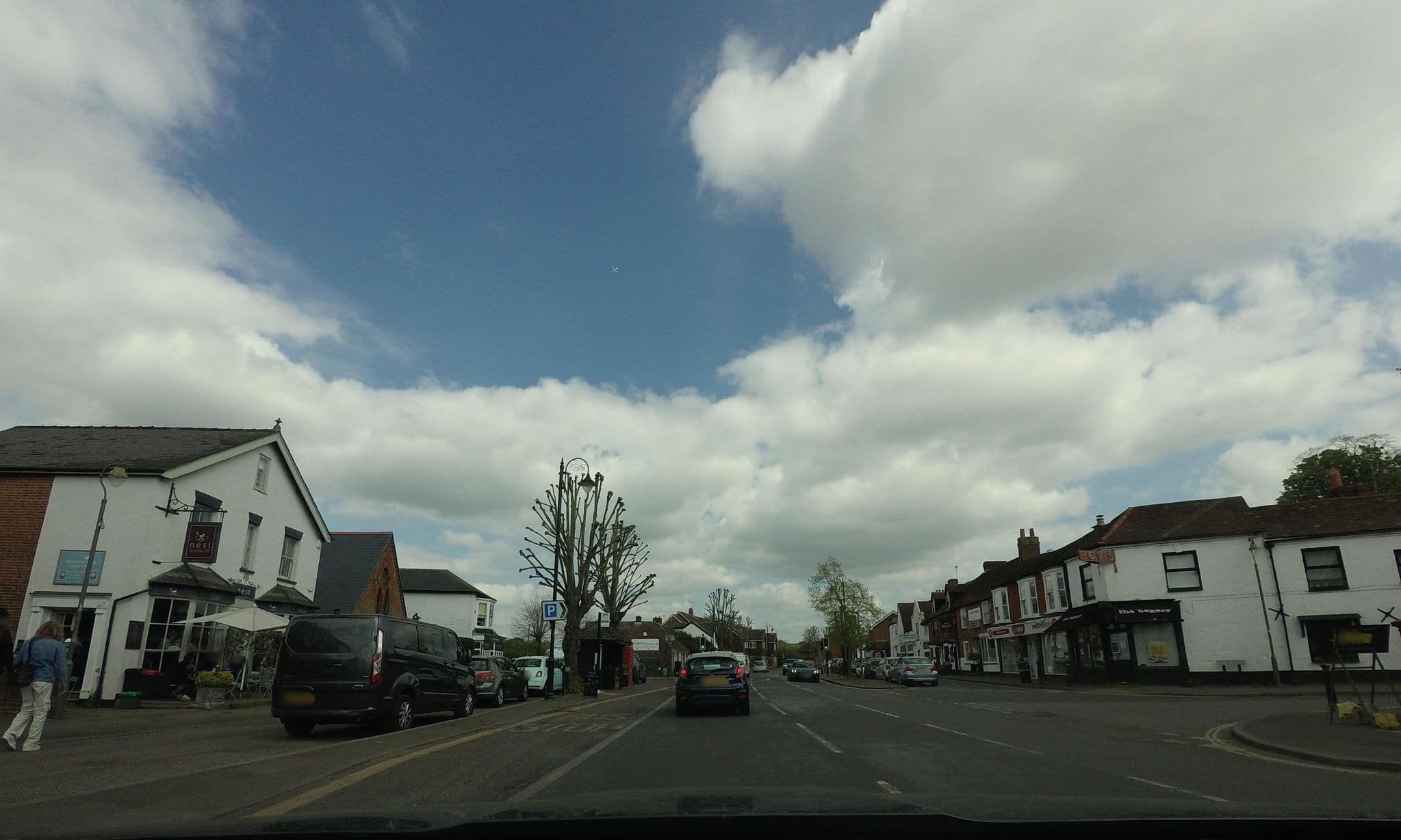 Street view near Broadway Barn Properties, Pyrford — © tallguy (CC BY-SA · Mapillary)