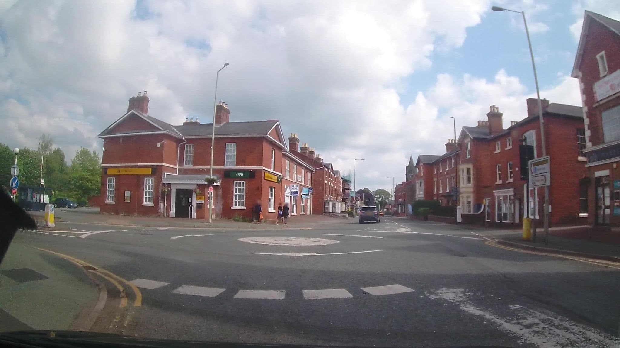Street view near Bear Hotel, Oswestry — © trigpoint (CC BY-SA · Mapillary)
