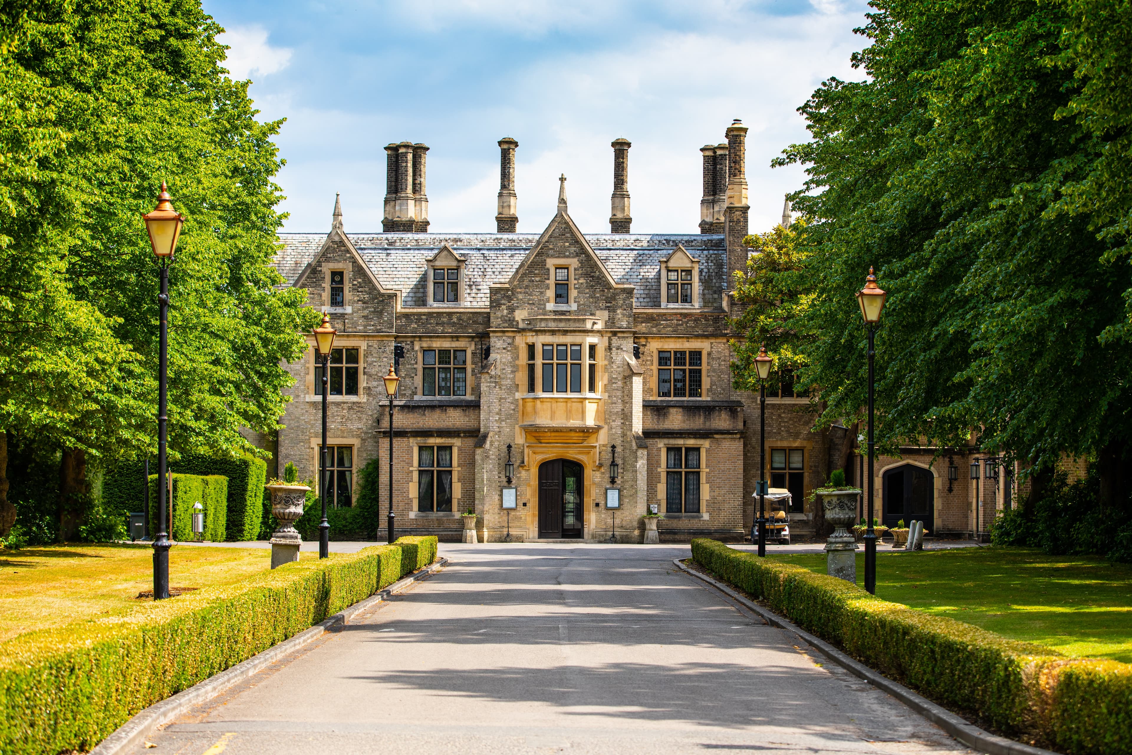 Foxhills Country Club – Golf Club & Resort, Ottershaw