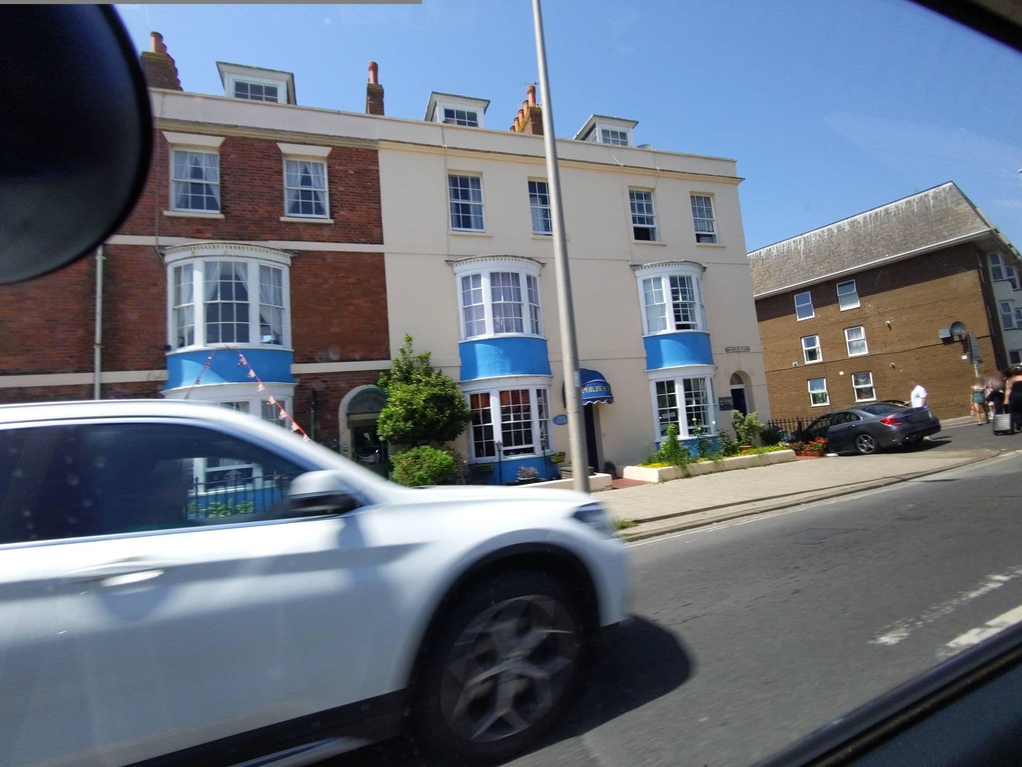 Street view near Oliver's, Weymouth