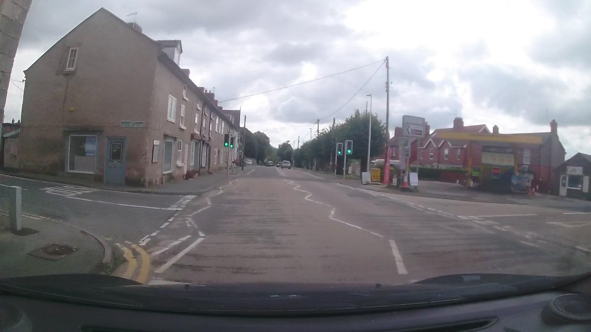 Street view near B&B, Pant — © trigpoint (CC BY-SA · Mapillary)