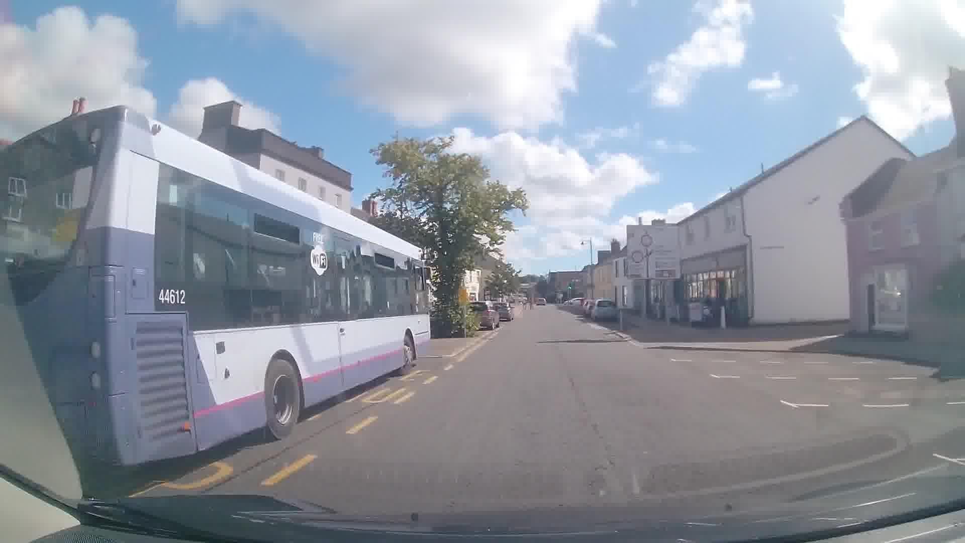 Street view near Connaught Guest House, Pembroke — © trigpoint (CC BY-SA · Mapillary)