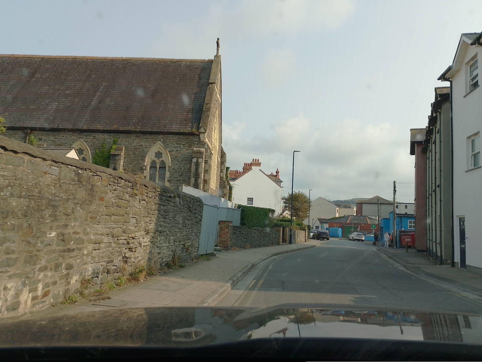 Street view near Gwesty'r Marine Hotel & Spa, Aberystwyth — © laye (CC BY-SA · Mapillary)