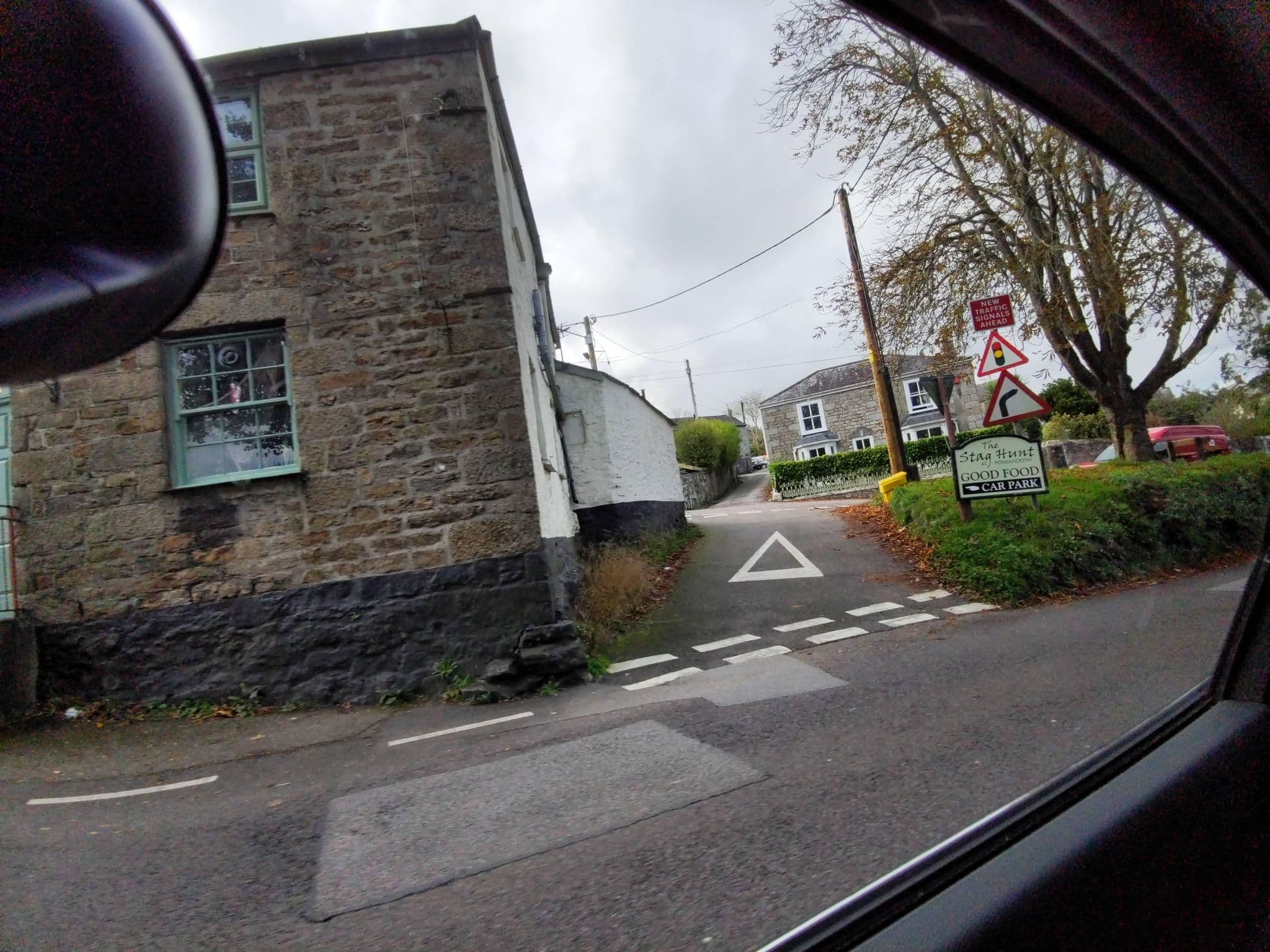 Street view near The Stag Hunt Inn, Perranwell — © WaggyDog (CC BY-SA · Mapillary)