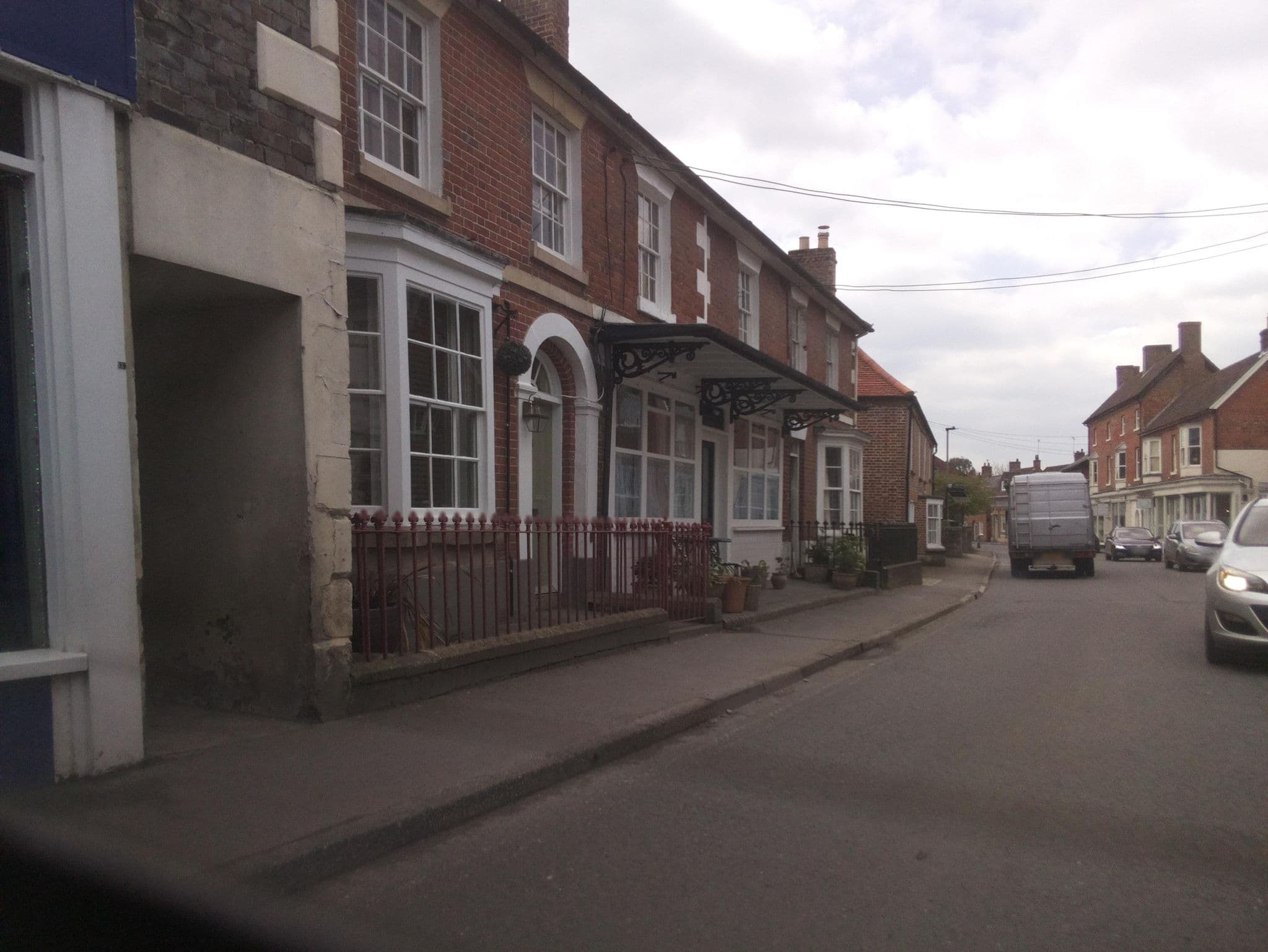 Street view near No48 - Edwardian Shop Conversion in Pewsey, Pewsey — © southglos (CC BY-SA · Mapillary)