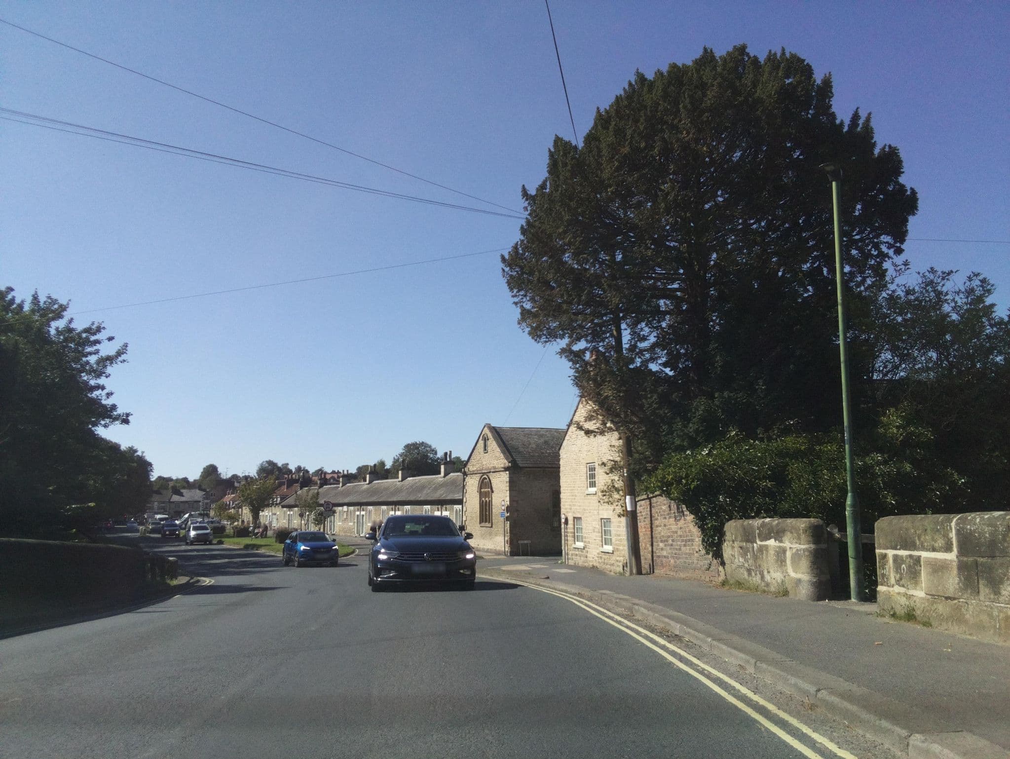 Street view near Bridgefoot Guest House, Thornton Dale — © southglos (CC BY-SA · Mapillary)
