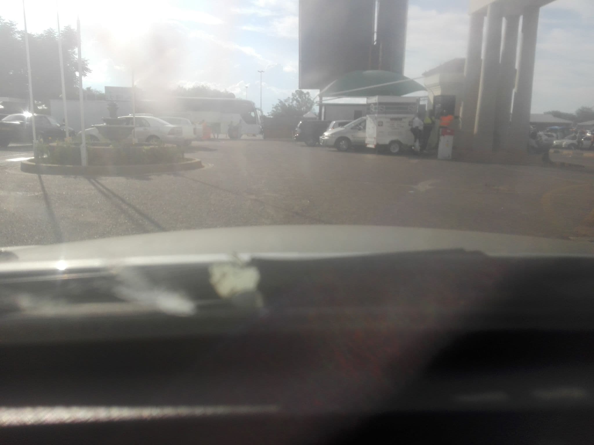 Street view near Gaborone Hotel, Gaborone — © pmak (CC BY-SA · Mapillary)