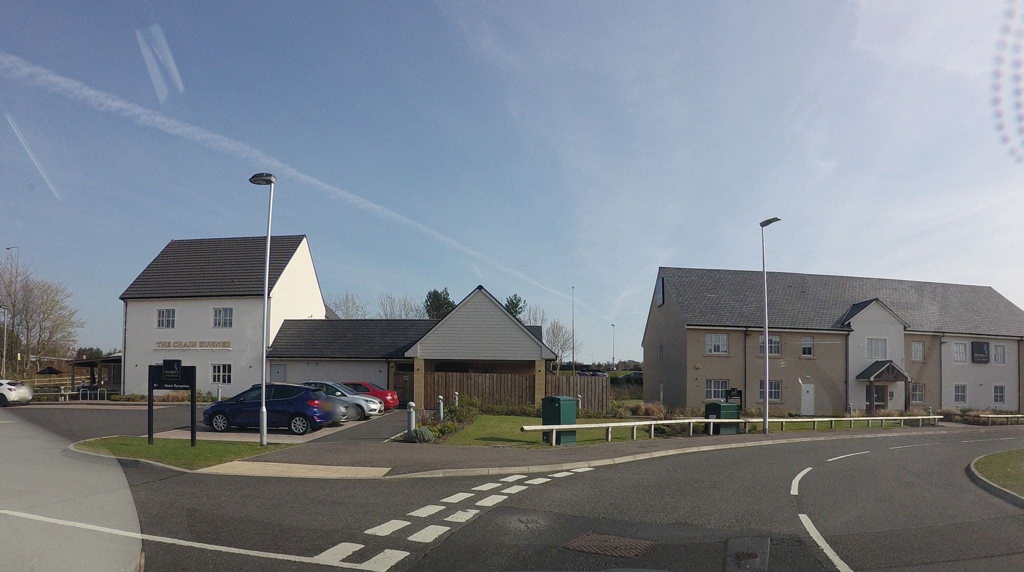 Street view near Chain Runner by Marston's Inns, Livingston — © hobgoblin (CC BY-SA · Mapillary)