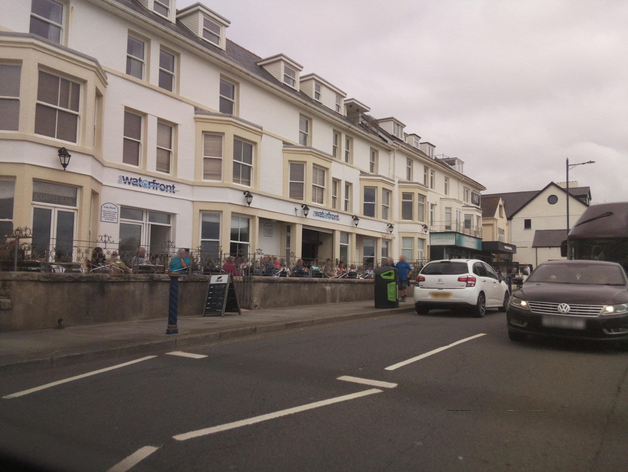 Street view near The Waterfront, Porthcawl — © southglos (CC BY-SA · Mapillary)