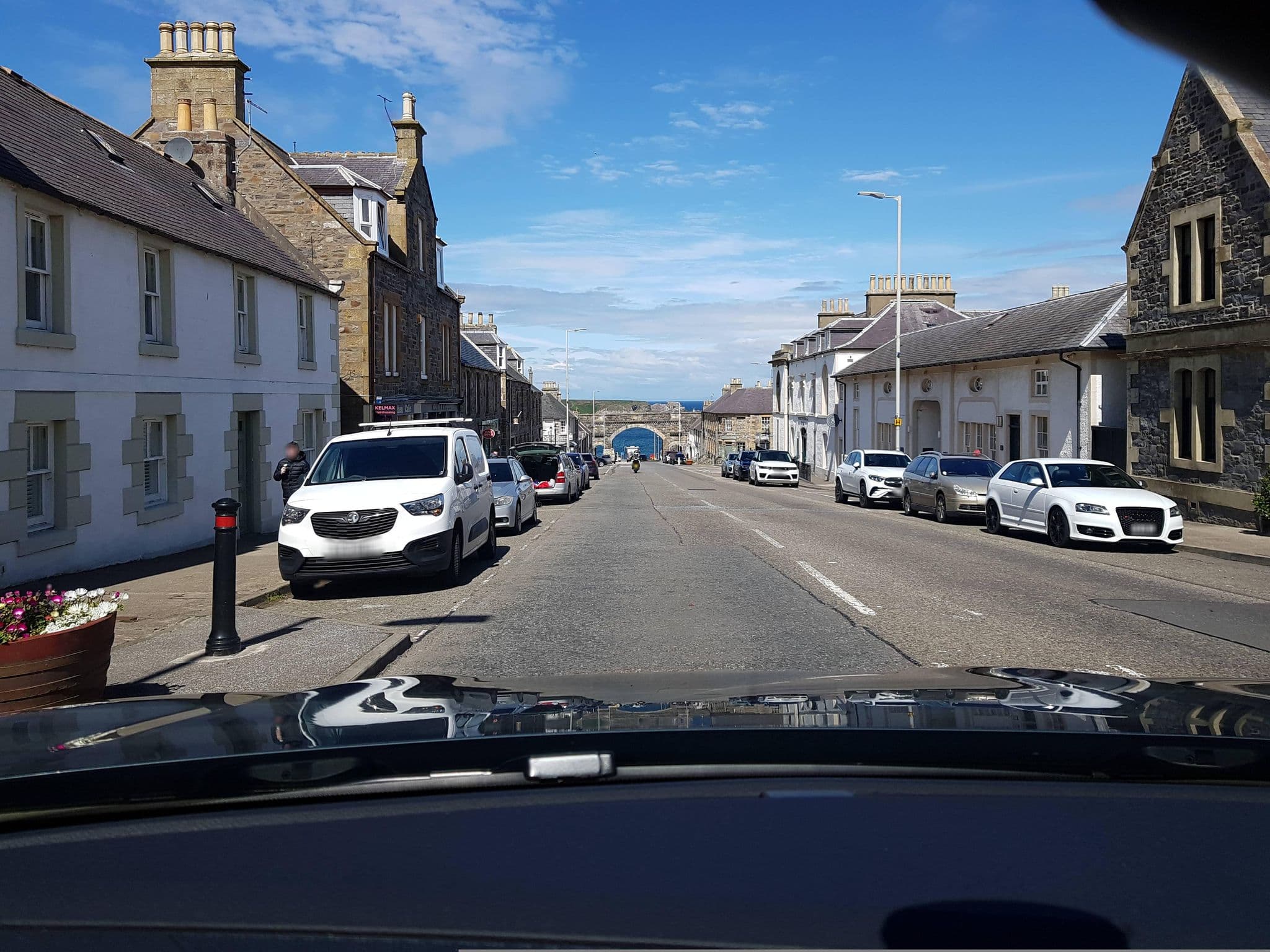 Street view near The Seafield Hotel, Cullen — © toho (CC BY-SA · Mapillary)