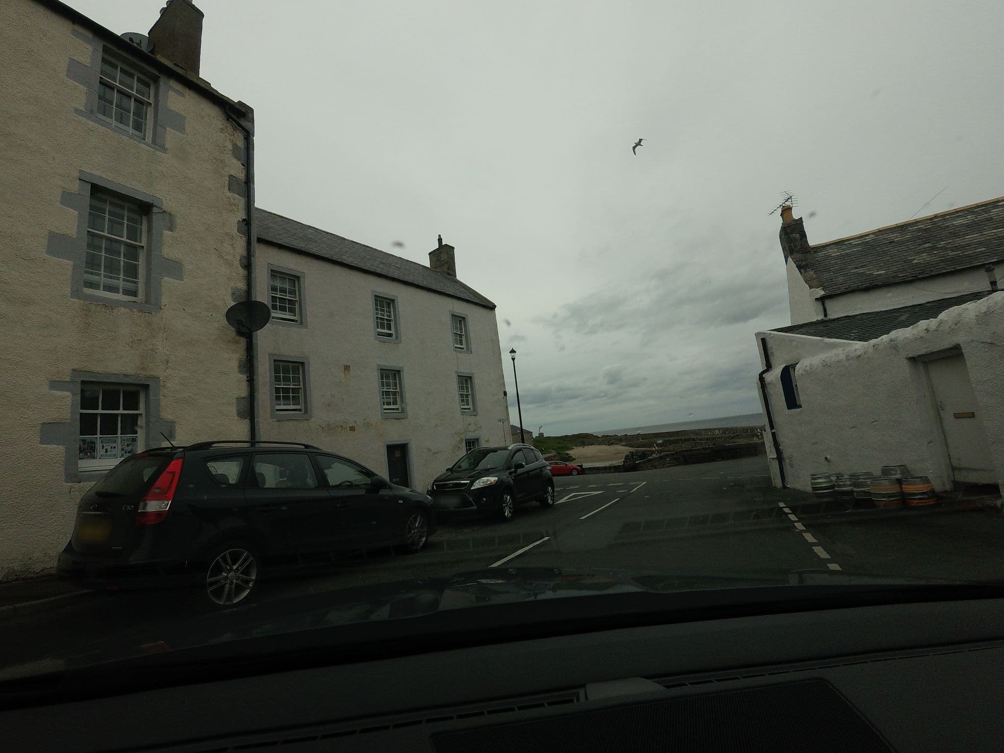 Street view near The Shore Inn, Portsoy — © tallguy (CC BY-SA · Mapillary)