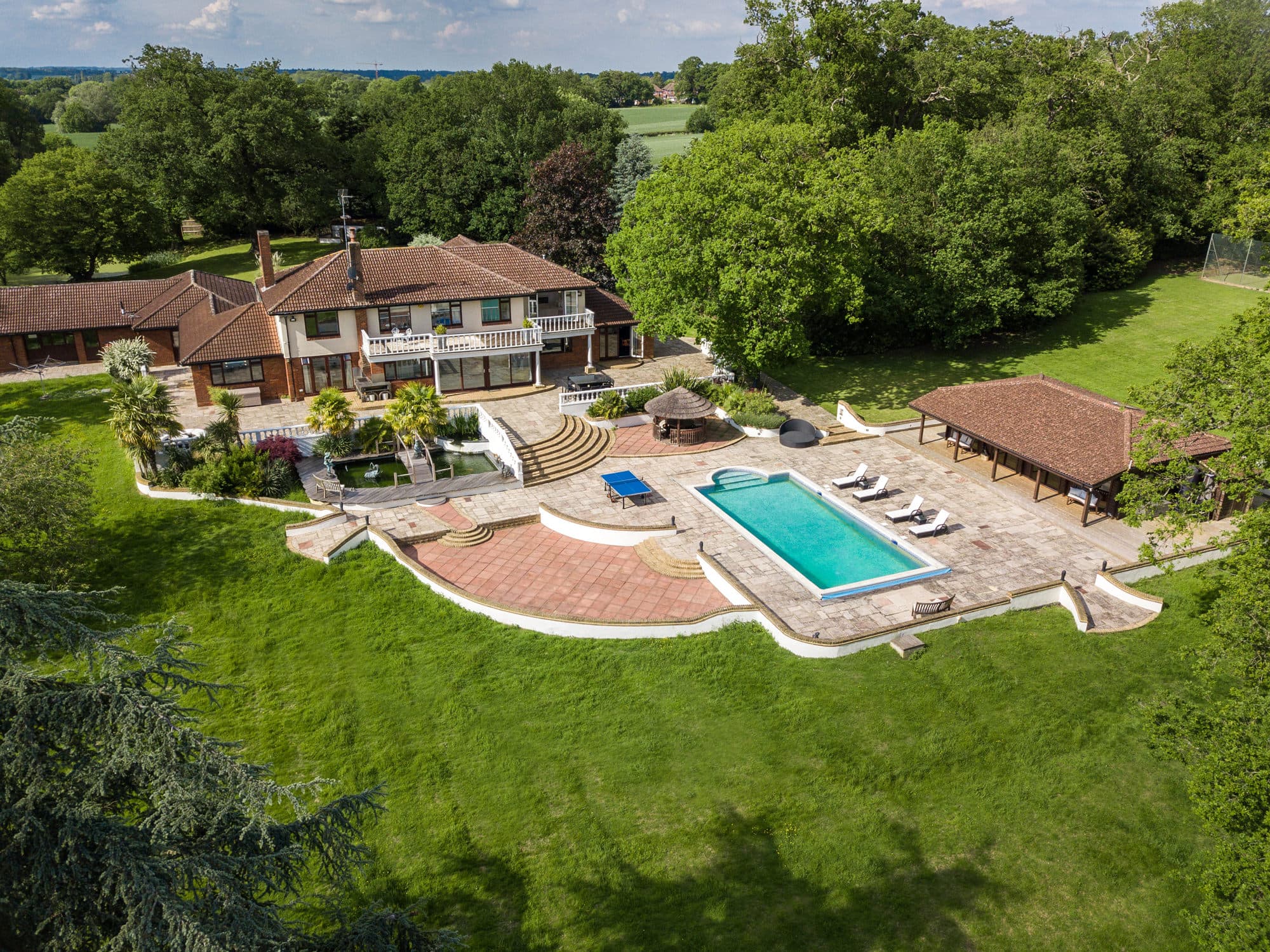 The Villa Mansion, Potters Bar