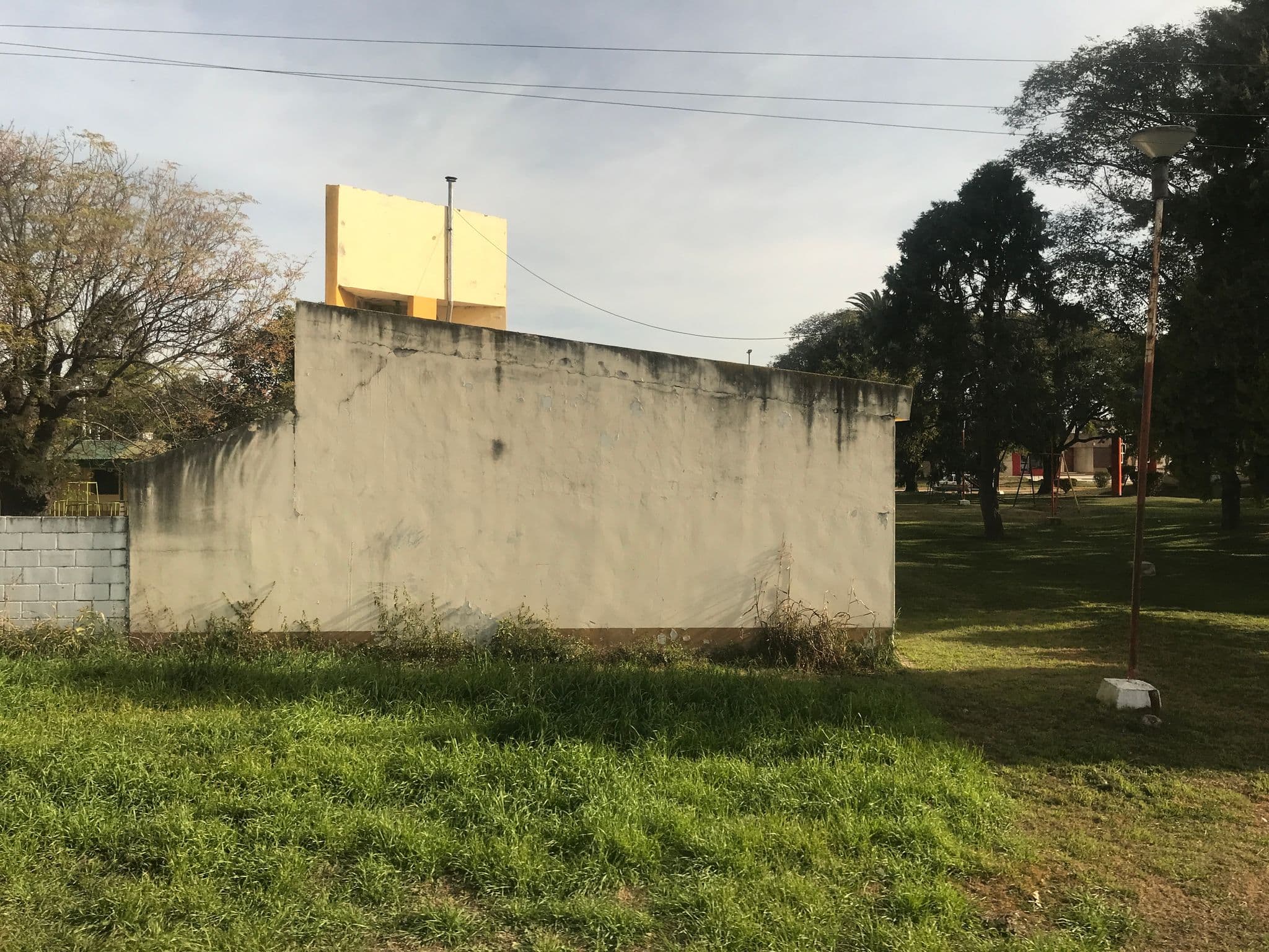 Street view near Casa Empleado Ferrocarril, Laguna Larga — © ejegg (CC BY-SA · Mapillary)