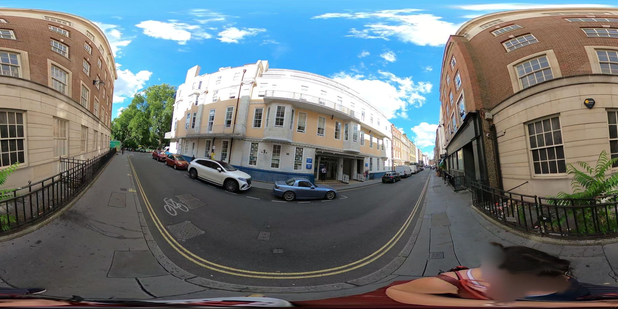 Street view near Elegant B&B in London, Soho — © cernbyln (CC BY-SA · Mapillary)