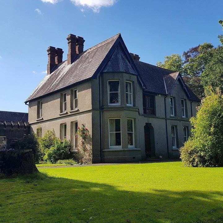 Kiltariff Hall Country House, Rathfriland