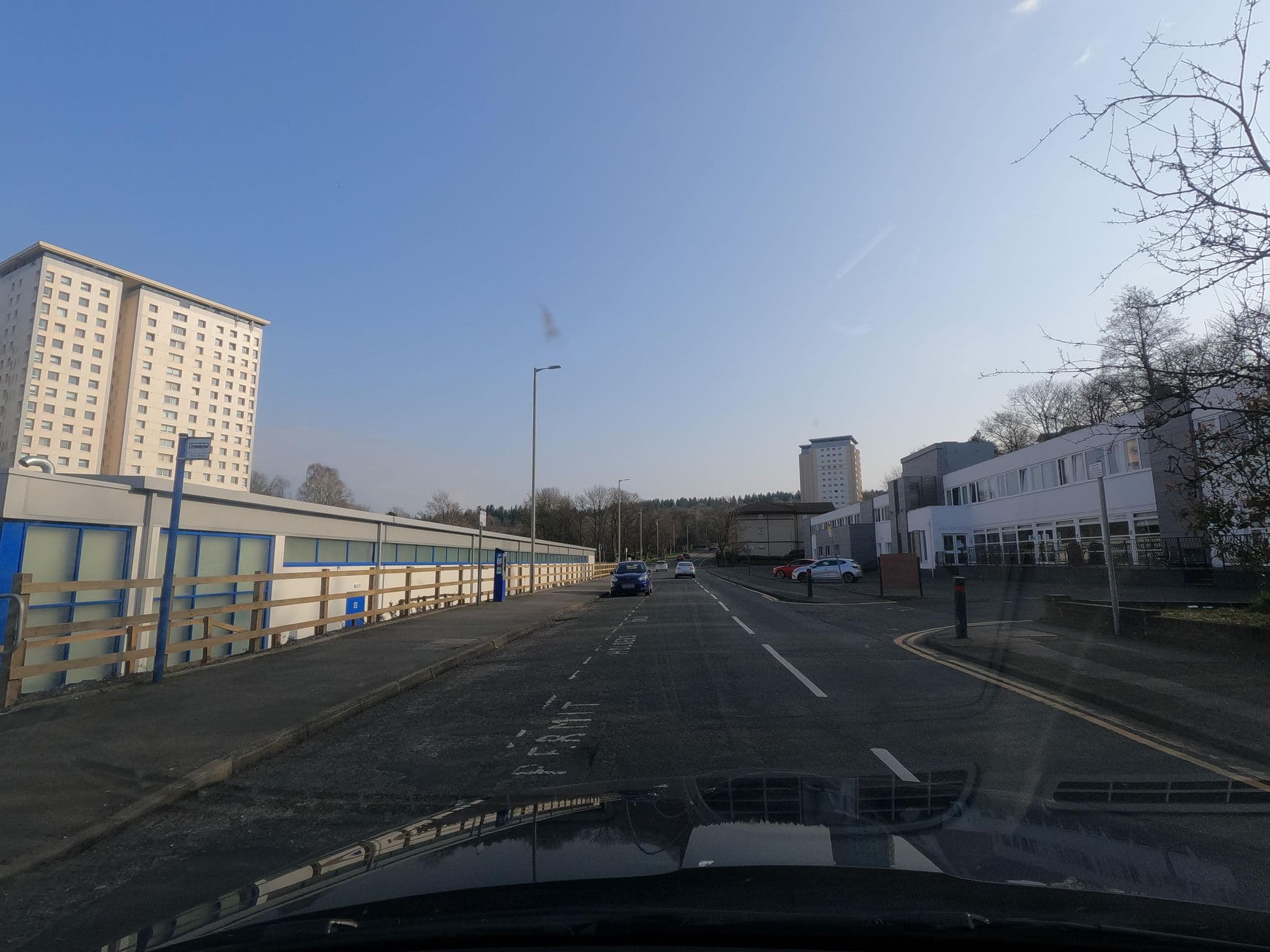 Street view near Cladhan Hotel, Falkirk — © floatingboater (CC BY-SA · Mapillary)
