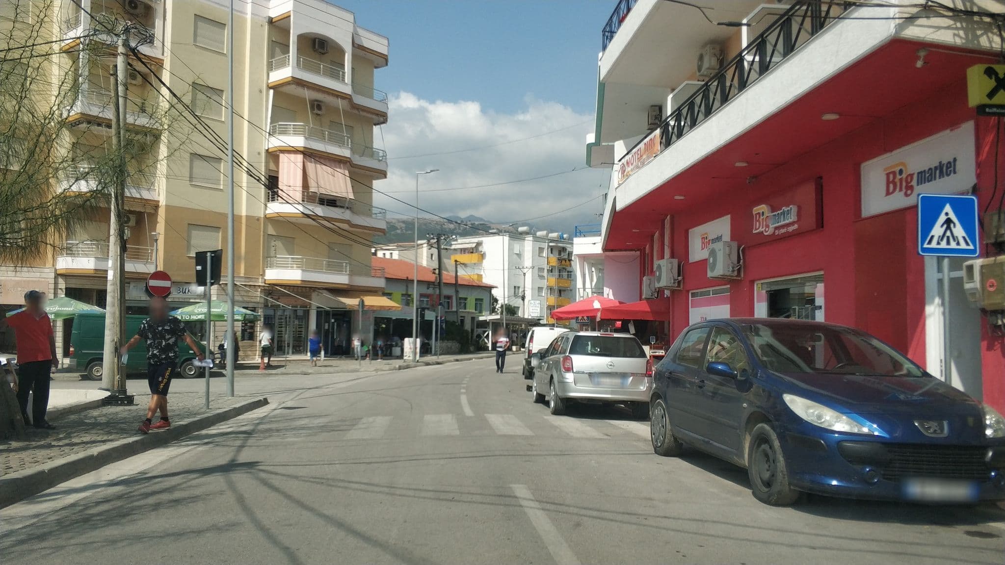 Street view near BrB Rooms, Himarë — © freddouhelk (CC BY-SA · Mapillary)
