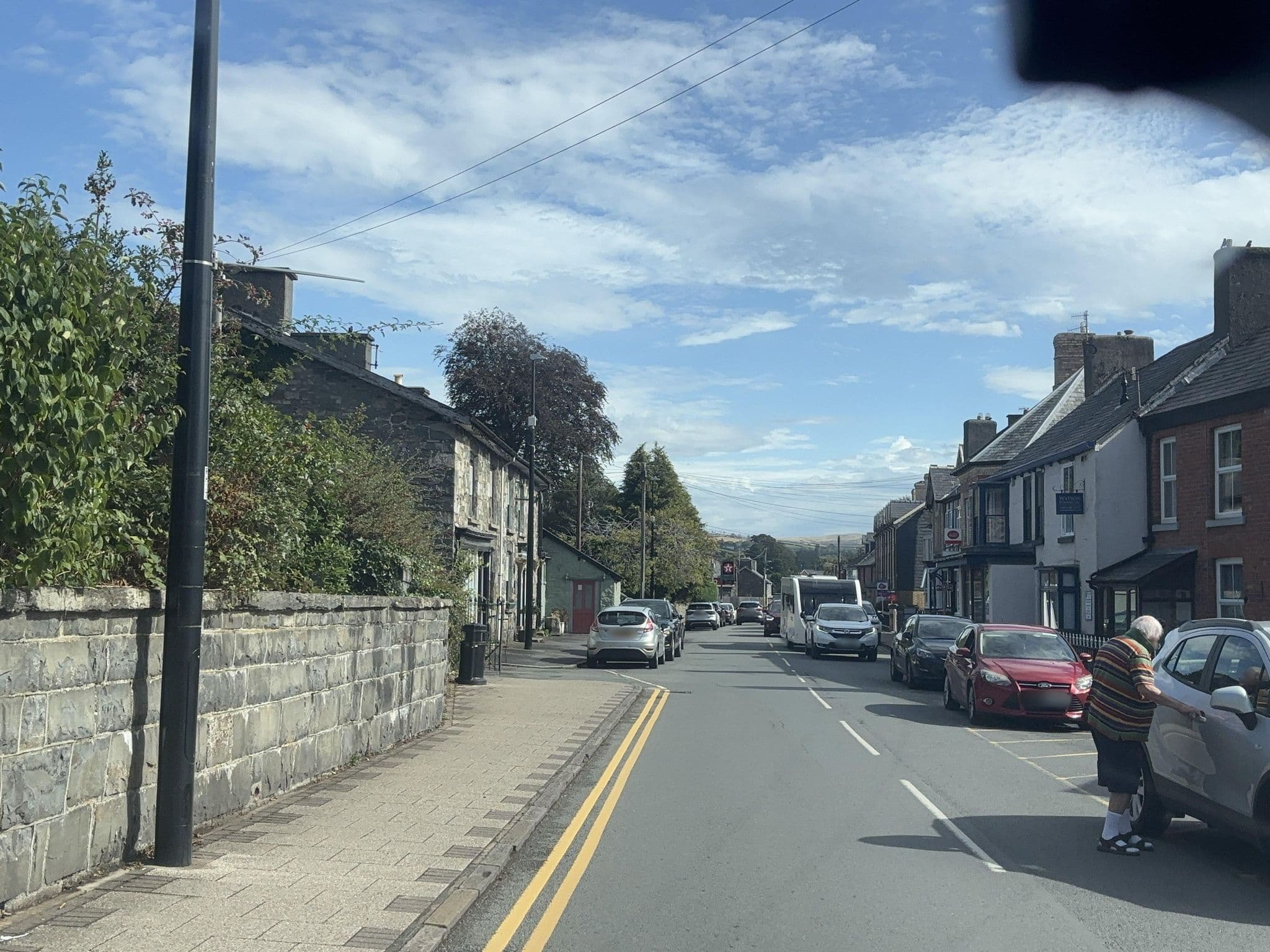Street view near The green bear guesthouse, Rhayader — © swinetown (CC BY-SA · Mapillary)