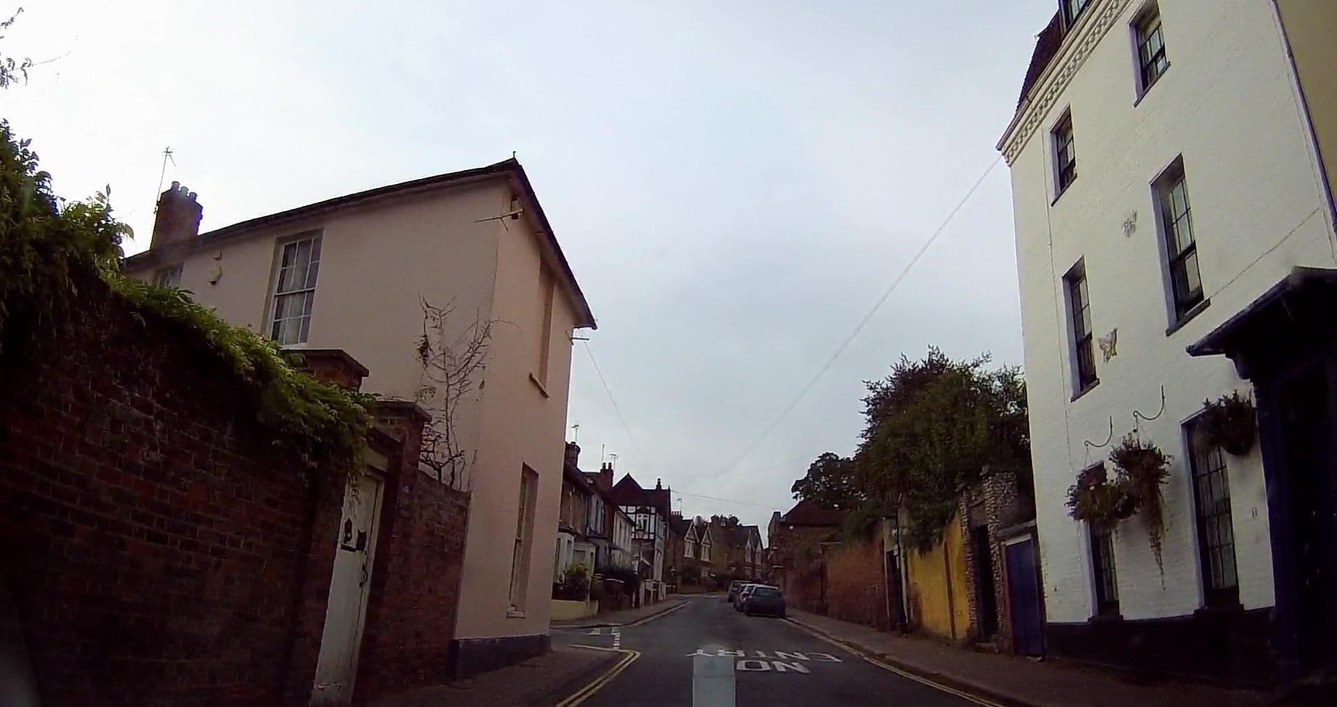 Street view near Grayling House, Rochester — © tallguy (CC BY-SA · Mapillary)