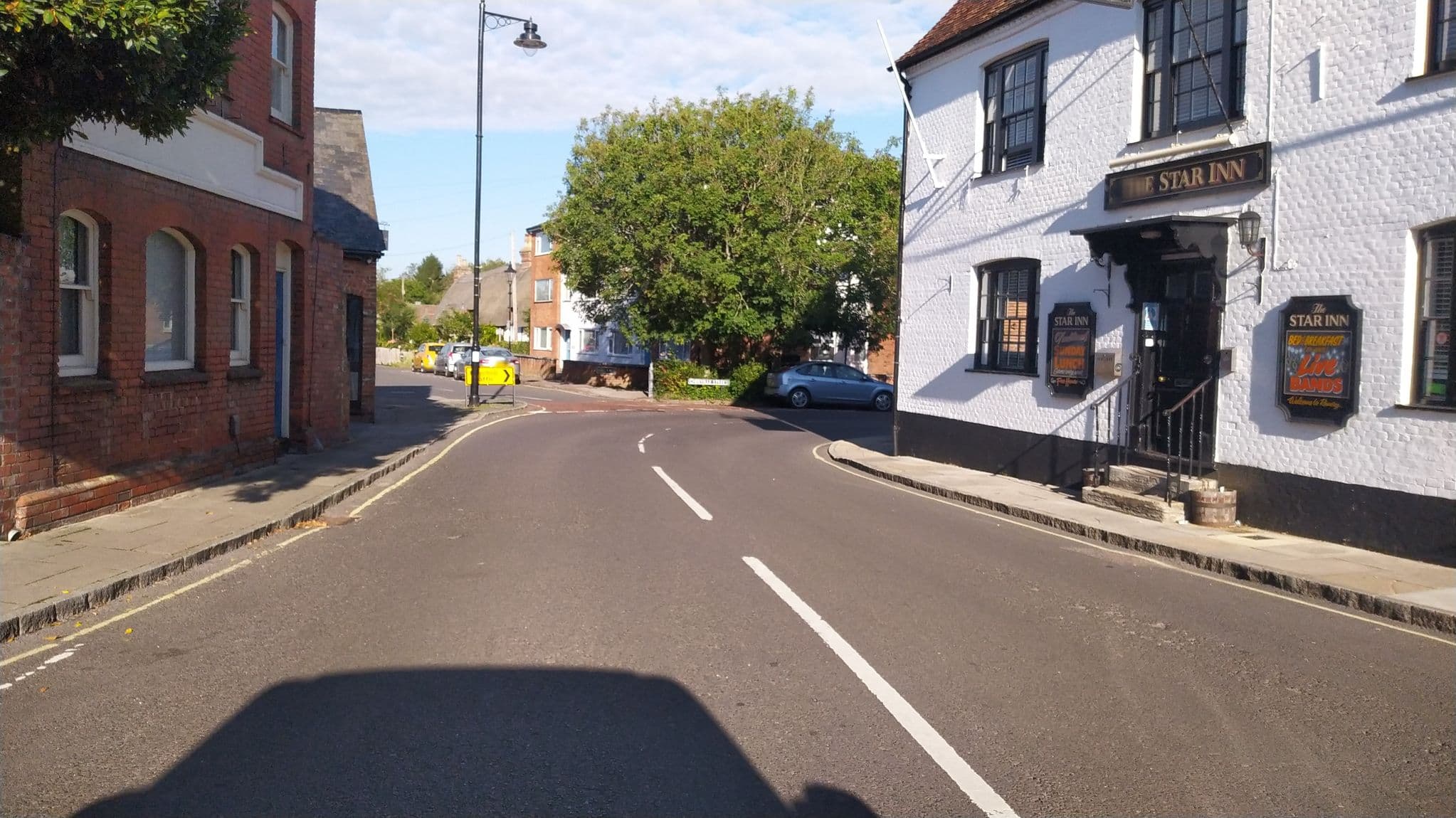 Street view near The HorseFair, Romsey — © noid (CC BY-SA · Mapillary)