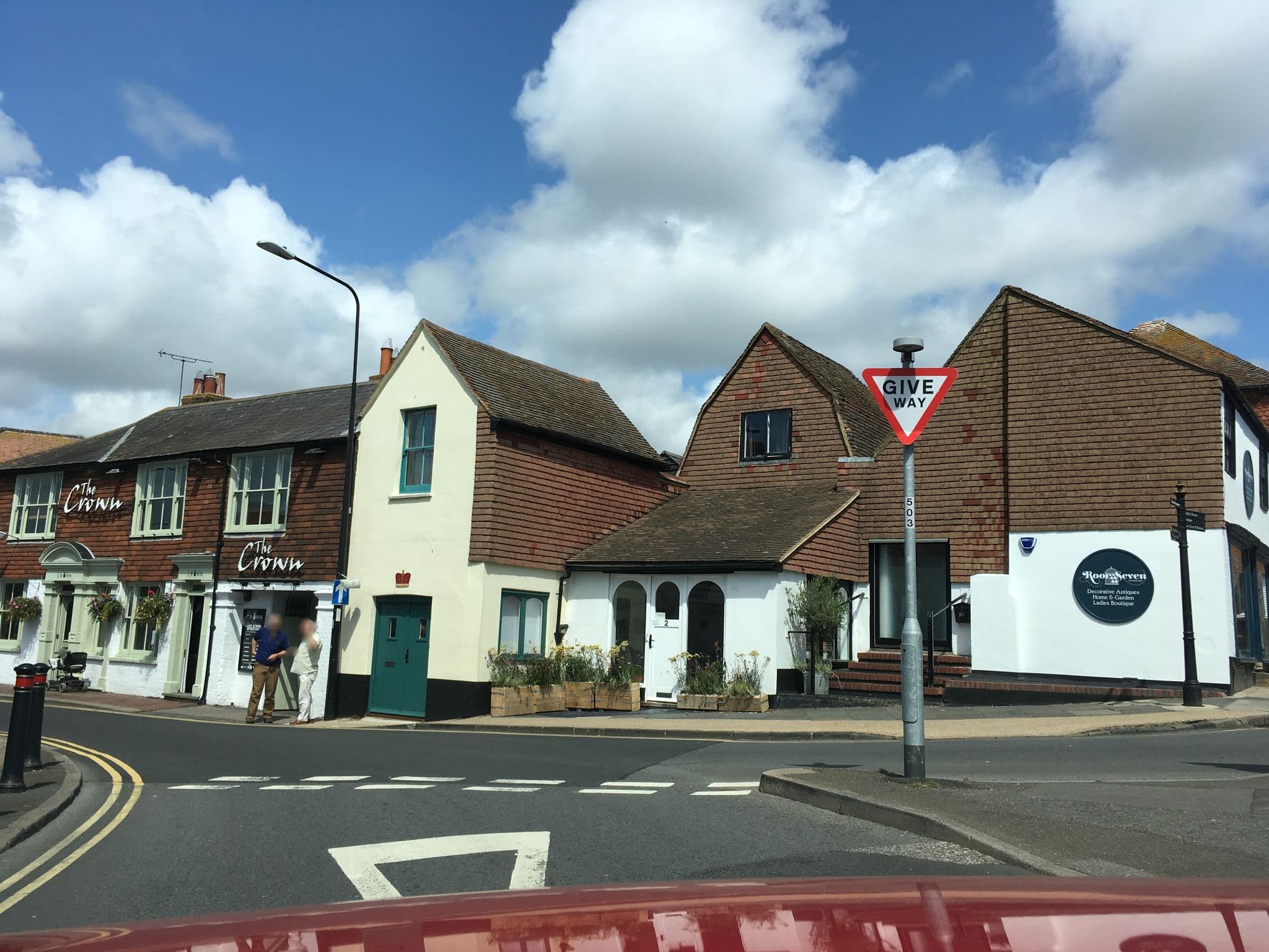 Street view near Crown Stables, Rye — © southglos (CC BY-SA · Mapillary)