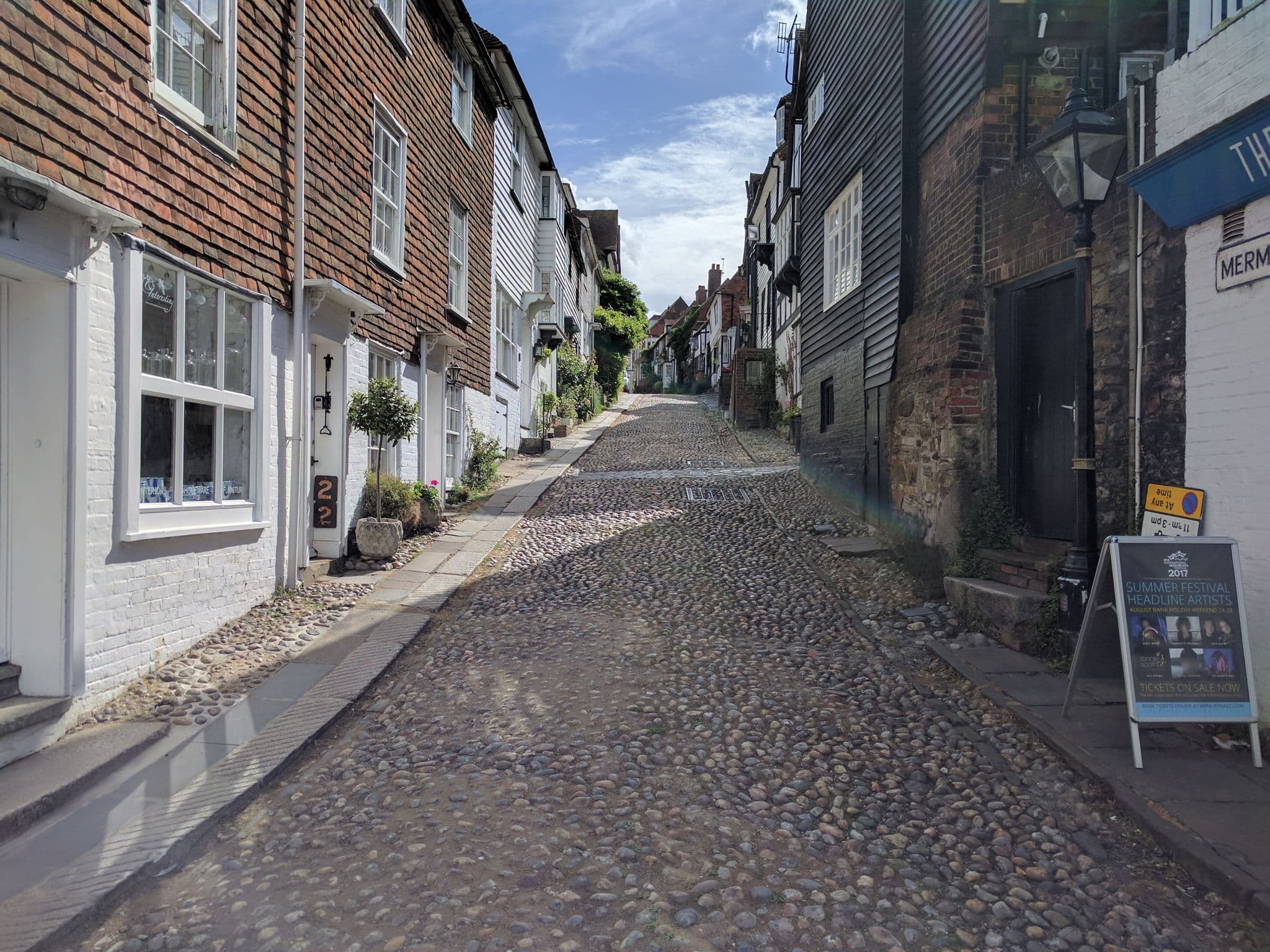 Street view near Wellingtons Rye, Rye — © janvanbekkum (CC BY-SA · Mapillary)