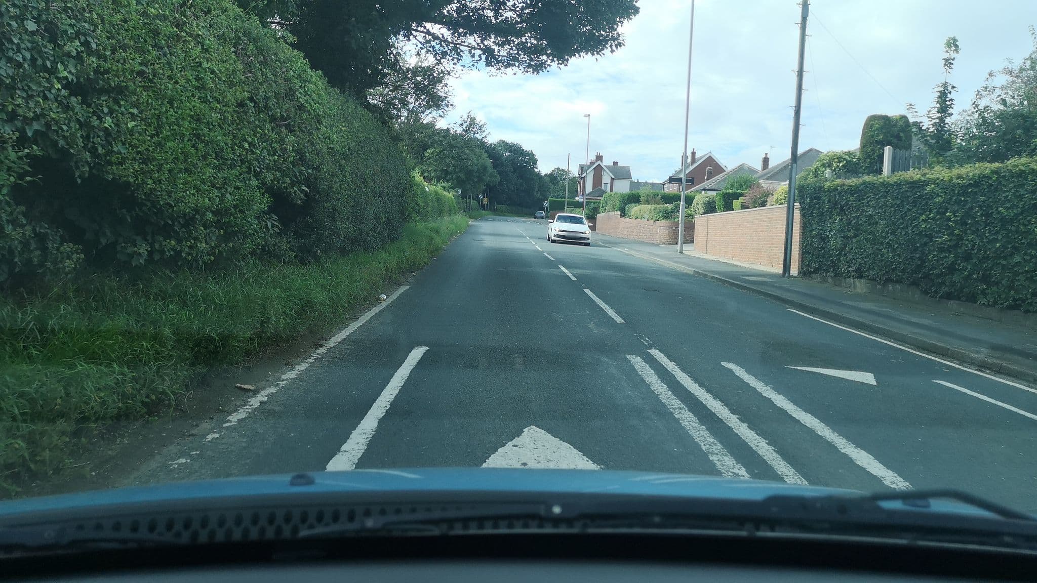 Street view near Melbourne Arms Hotel, Hemsworth — © cuttlebug (CC BY-SA · Mapillary)