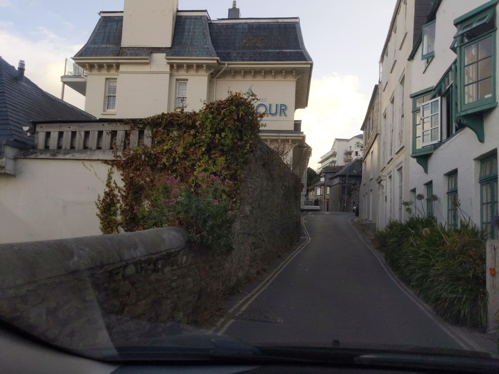 Street view near Marine Mews 3 - Cottage - Entire Place, Salcombe — © WaggyDog (CC BY-SA · Mapillary)