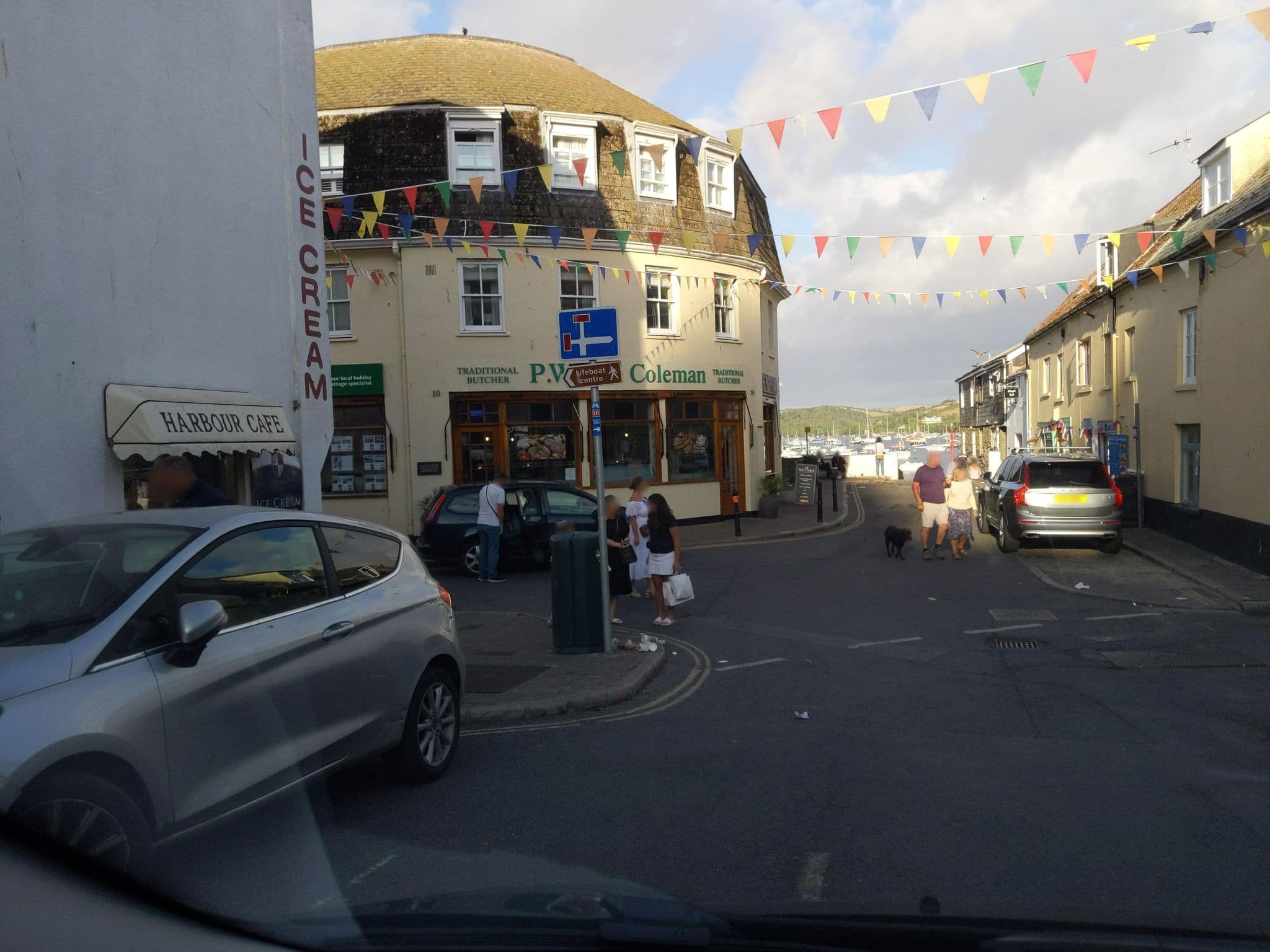 Street view near Boathouse - Cottage - Entire Place, Salcombe — © WaggyDog (CC BY-SA · Mapillary)