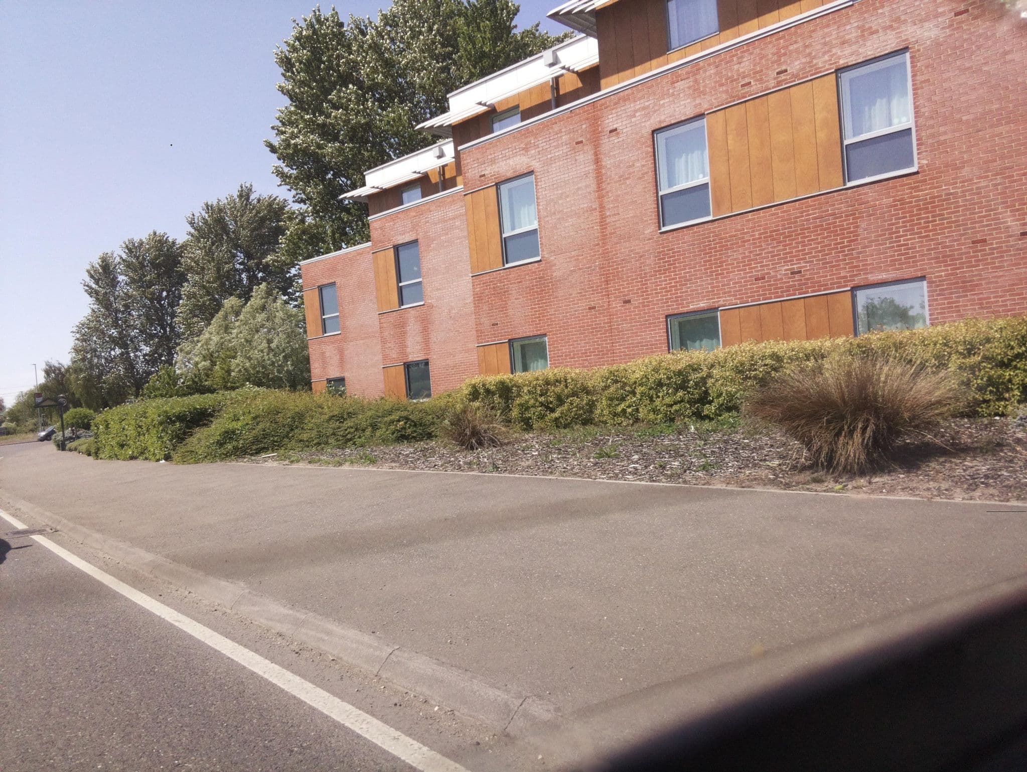 Street view near Premier Inn Salisbury South Milford hotel, Salisbury — © southglos (CC BY-SA · Mapillary)