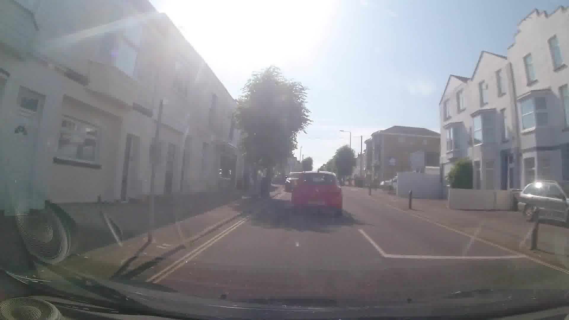 Street view near The Hazelwood, Shanklin — © trigpoint (CC BY-SA · Mapillary)