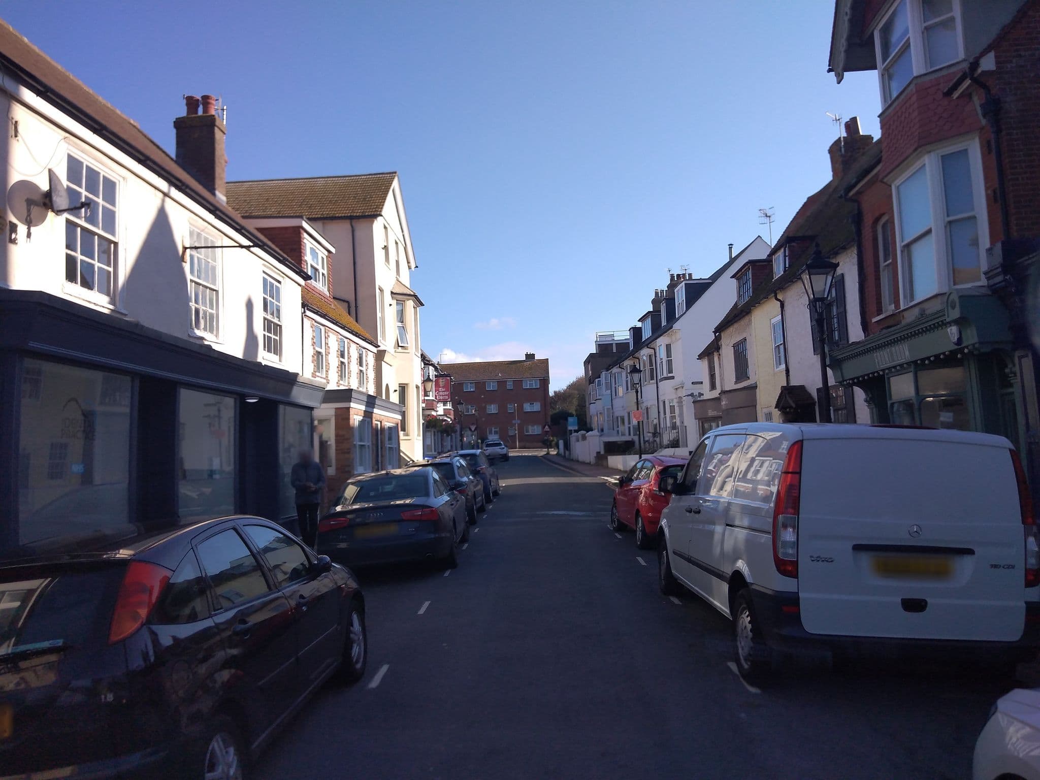 Street view near Visit Seaford, Seaford — © andreste96 (CC BY-SA · Mapillary)